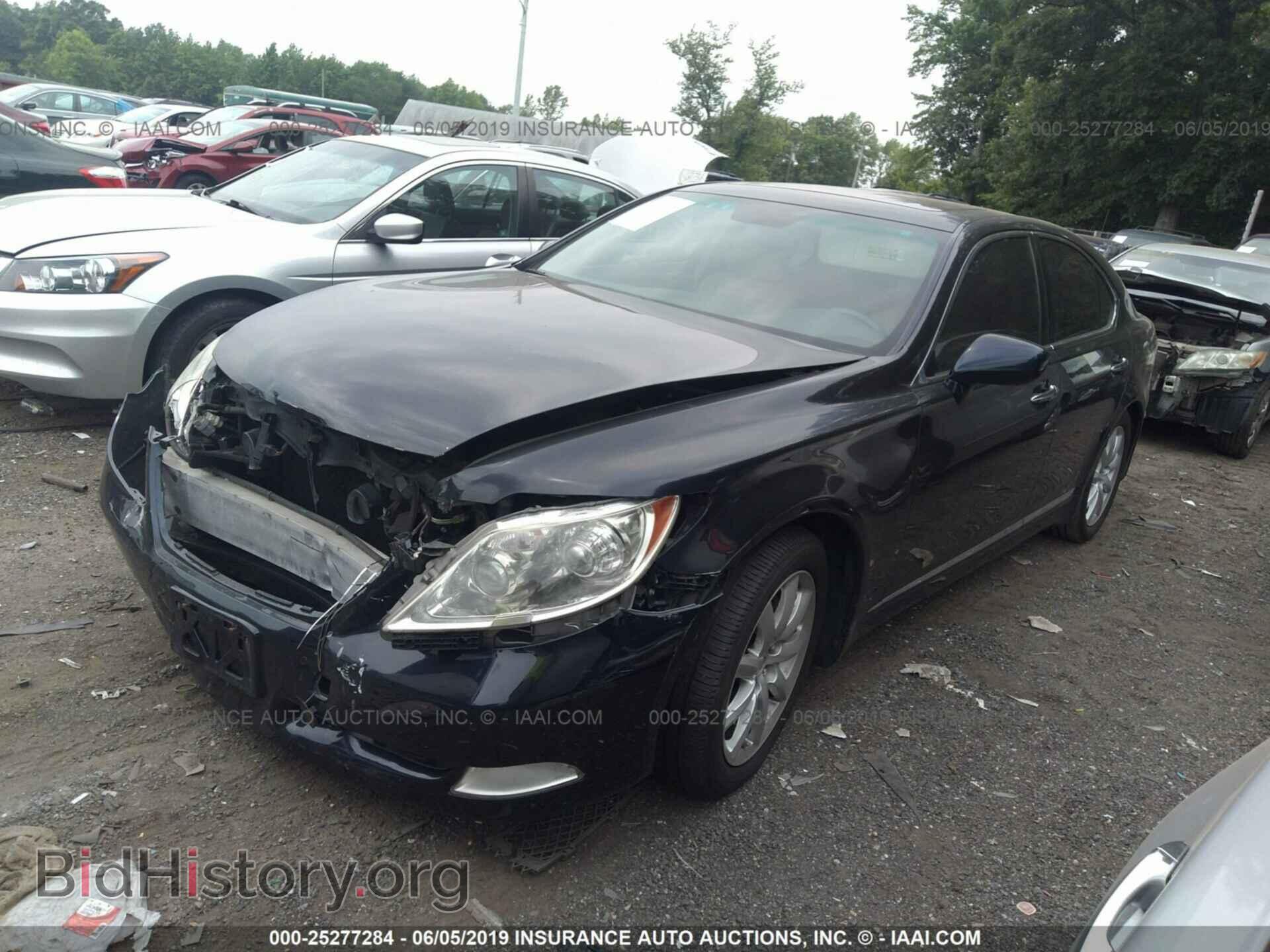2009 LEXUS LS - VIN: JTHBL46FX95086127 - Фото 2