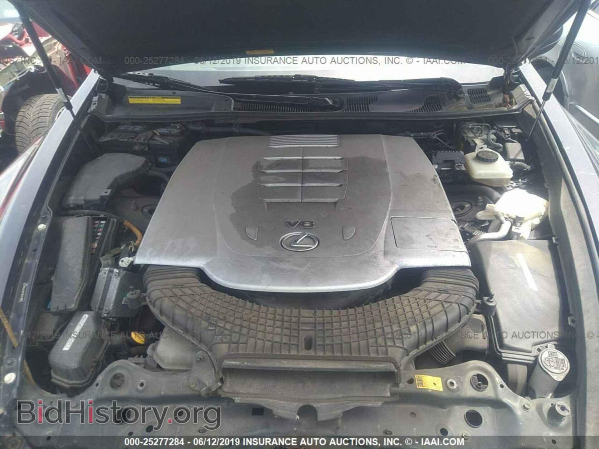 2009 LEXUS LS - VIN: JTHBL46FX95086127 - Фото 10