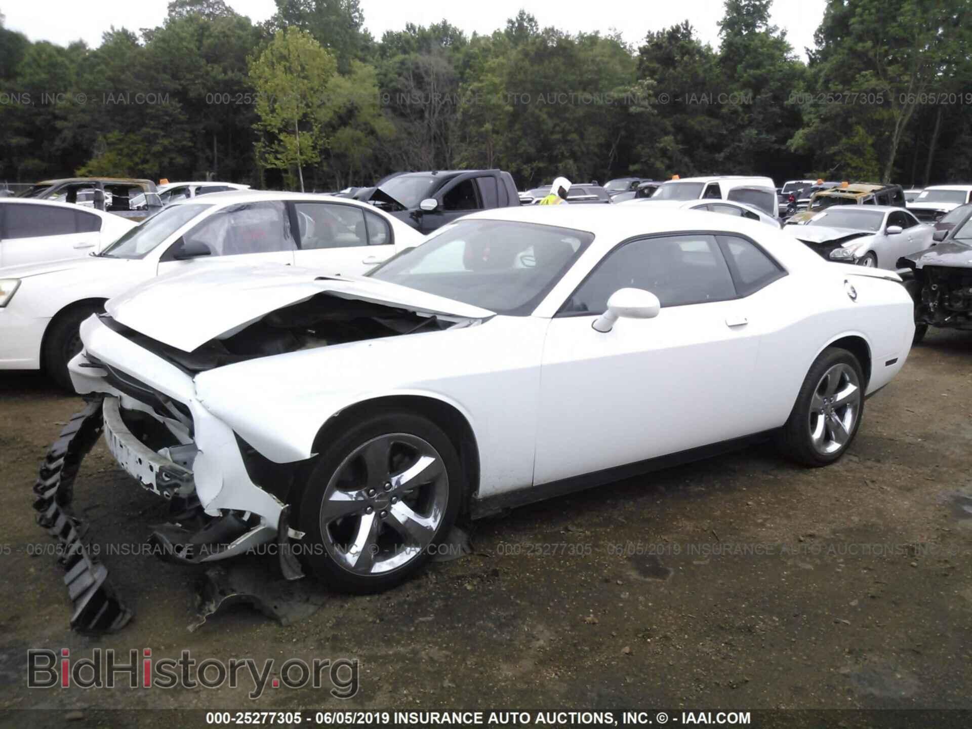 2014 DODGE CHALLENGER - VIN: 2C3CDYAG0EH298942 - Фото 2