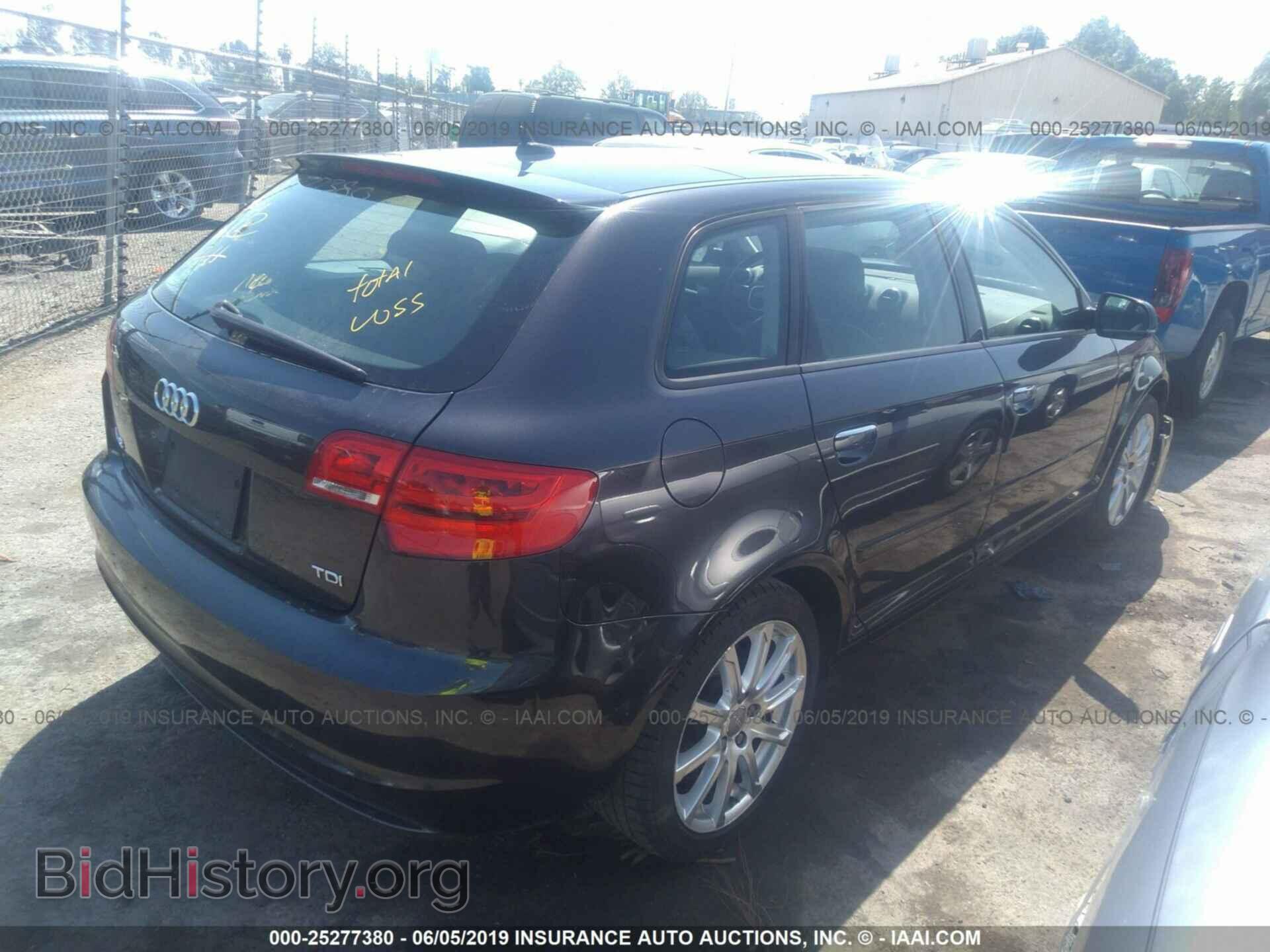 2011 AUDI A3 - VIN: WAUKJAFM8BA088764 - Фото 4