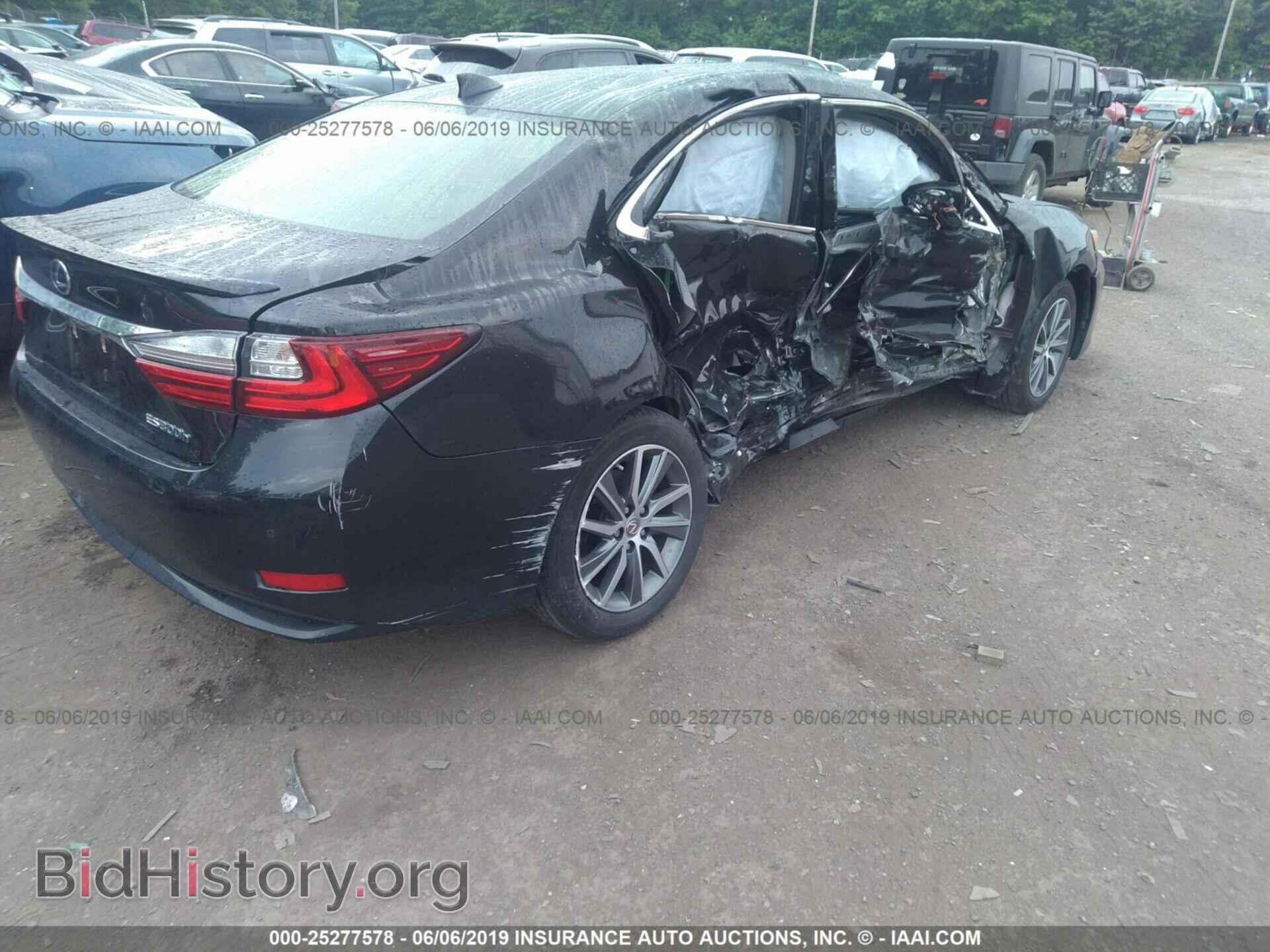 2017 LEXUS ES - VIN: JTHBW1GG9H2136285 - Фото 4