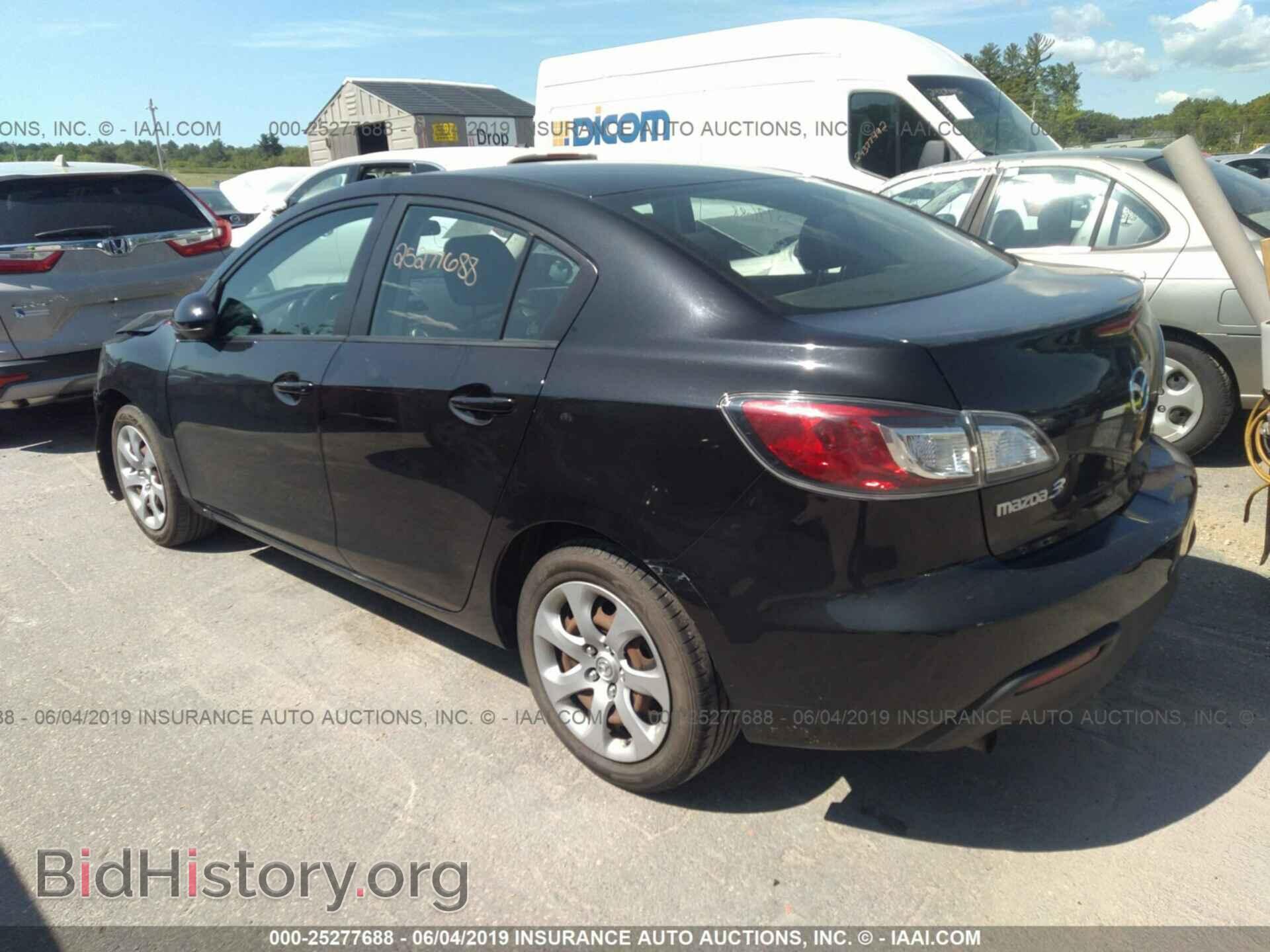2011 MAZDA 3 - VIN: JM1BL1UG5B1467148 - Photo 3