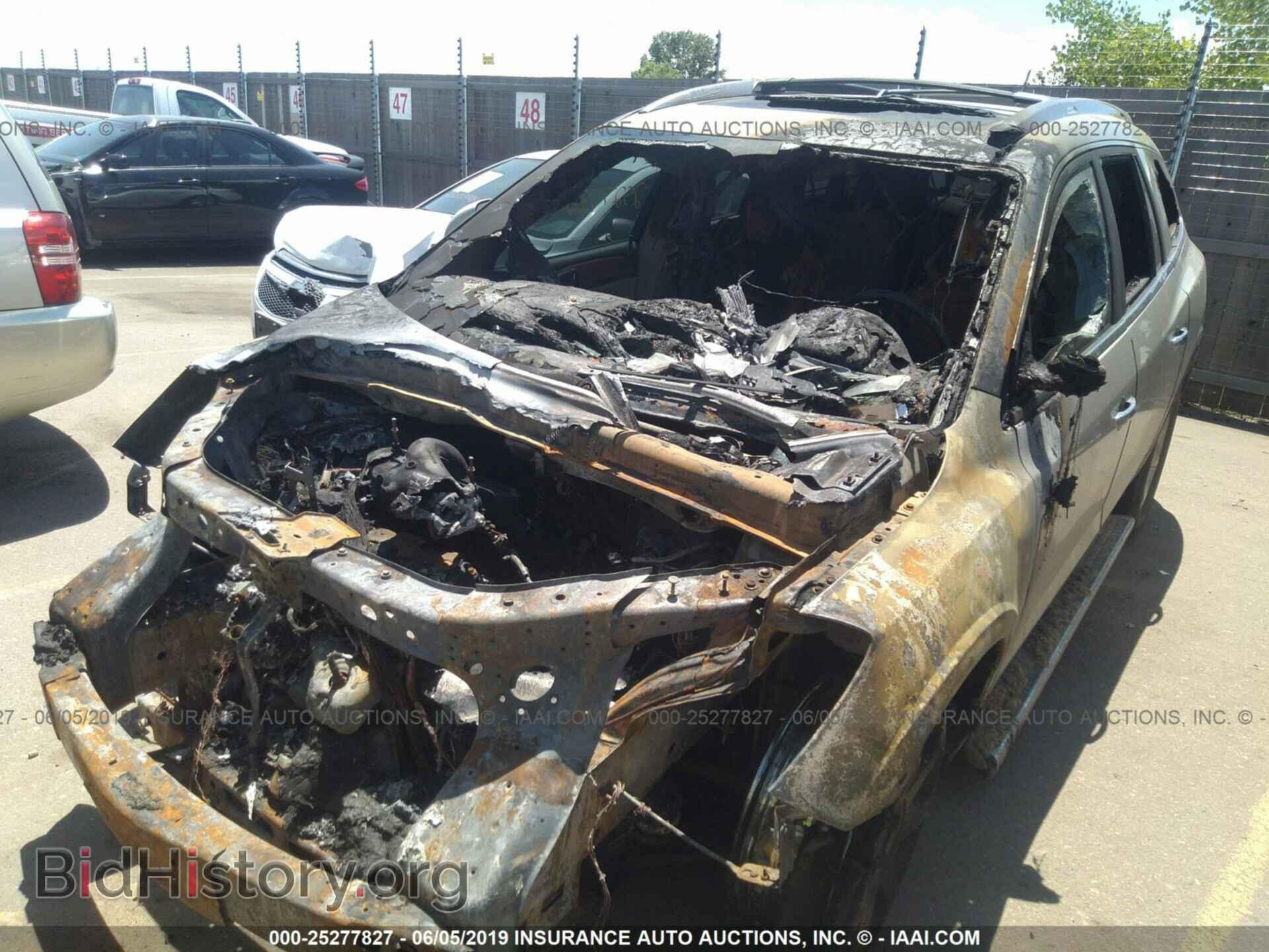 2008 BUICK ENCLAVE - VIN: 5GAER23788J233065 - Фото 2