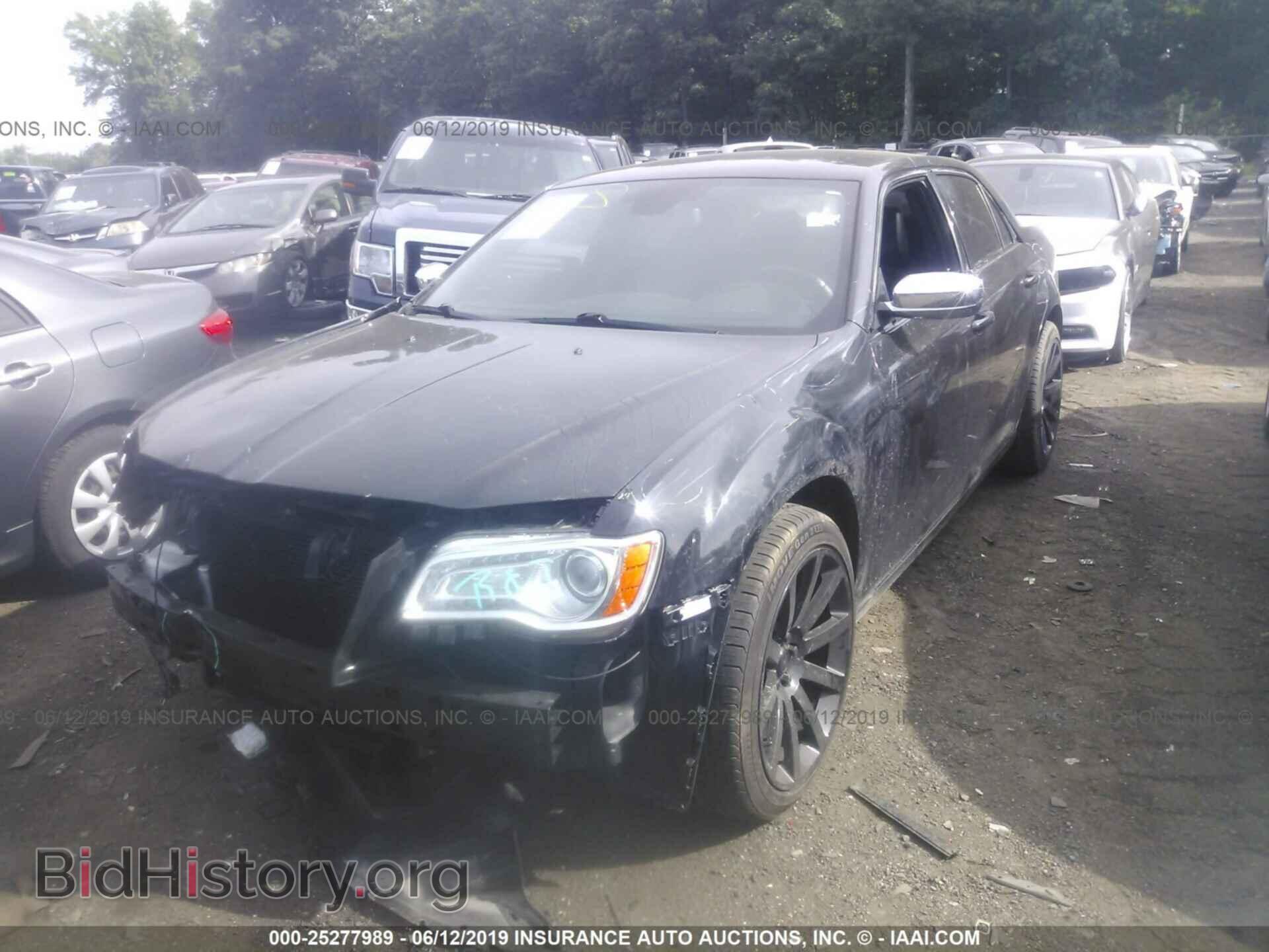 2012 CHRYSLER 300C - VIN: 2C3CCAET5CH283660 - Photo 2