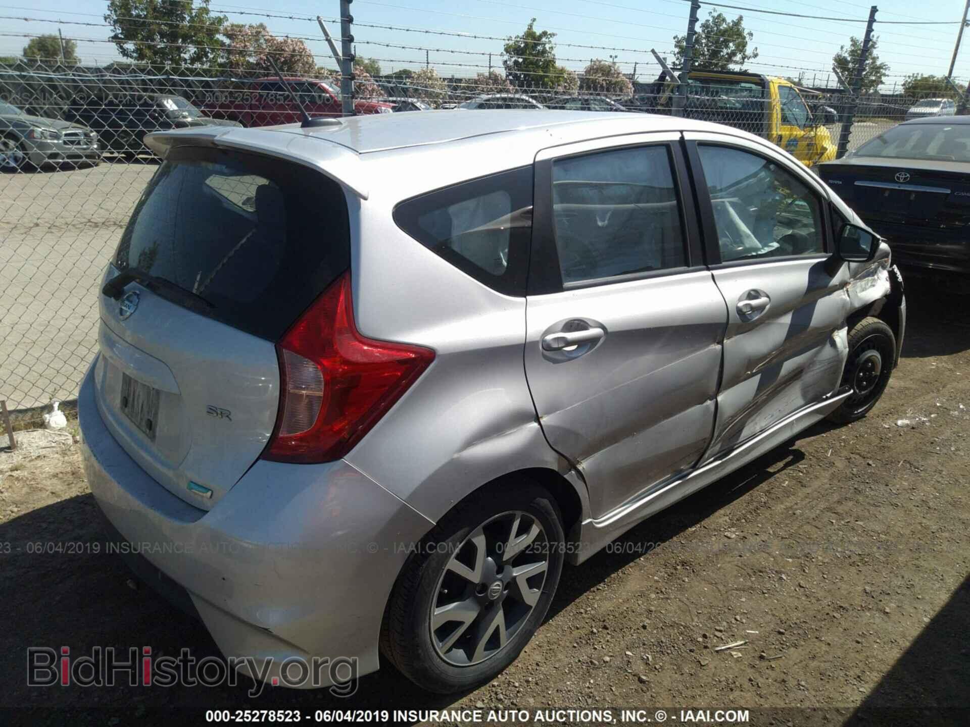 2015 NISSAN VERSA NOTE - VIN: 3N1CE2CP1FL435658 - Фото 4