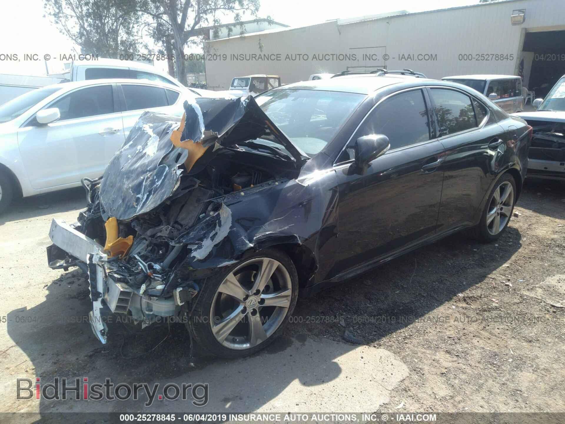 2012 LEXUS IS - VIN: JTHBF5C23C5163216 - Photo 2