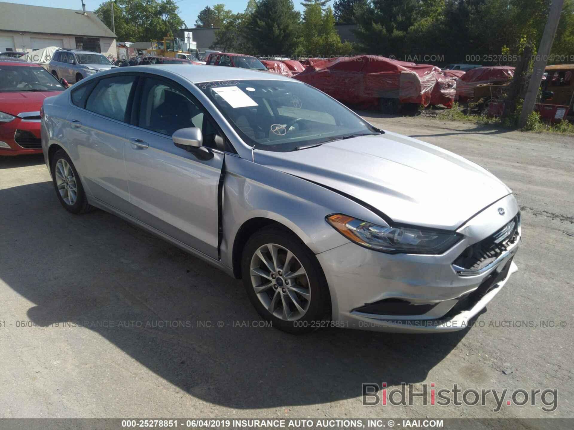 Photo 3FA6P0HD5HR165590 - FORD FUSION 2017