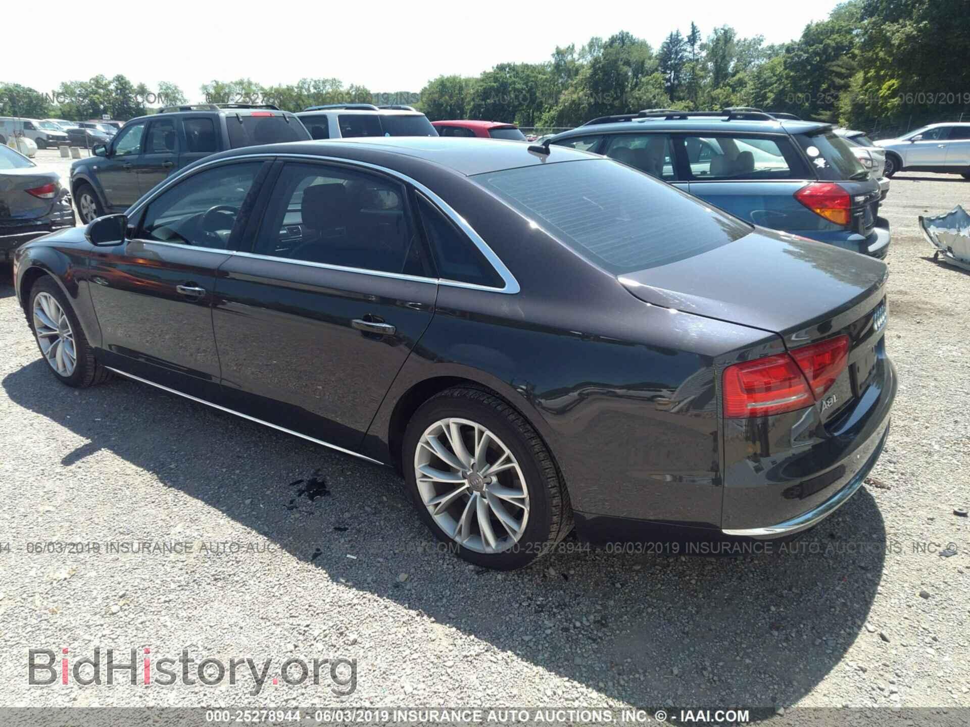 2011 AUDI A8 - VIN: WAURVAFD4BN005195 - Фото 3