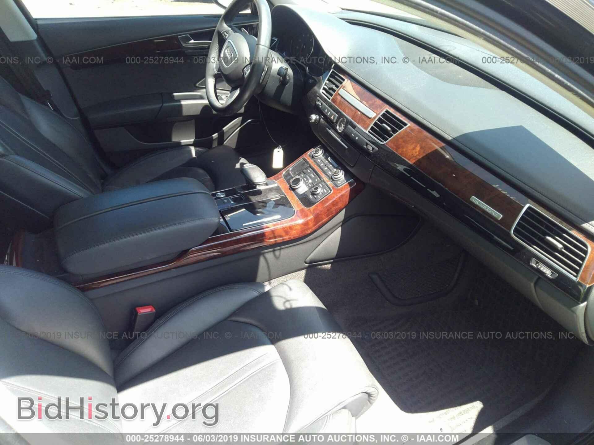 2011 AUDI A8 - VIN: WAURVAFD4BN005195 - Фото 5