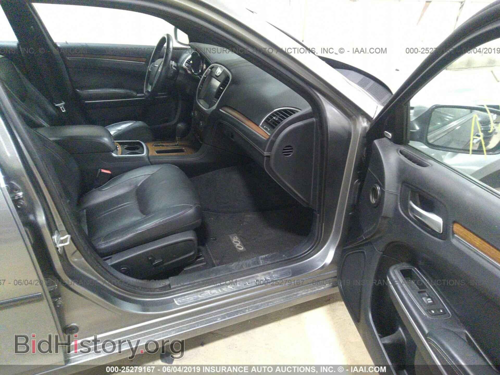 2012 CHRYSLER 300C - VIN: 2C3CCAPT4CH289186 - Фото 5