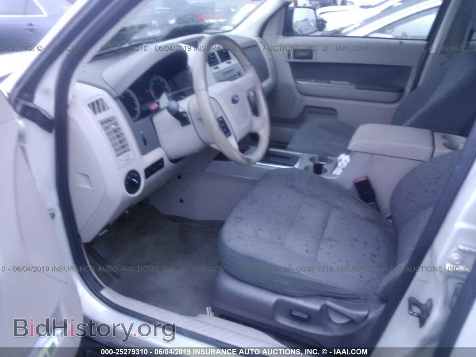 2009 FORD ESCAPE - VIN: 1FMCU03799KA20528 - Фото 5