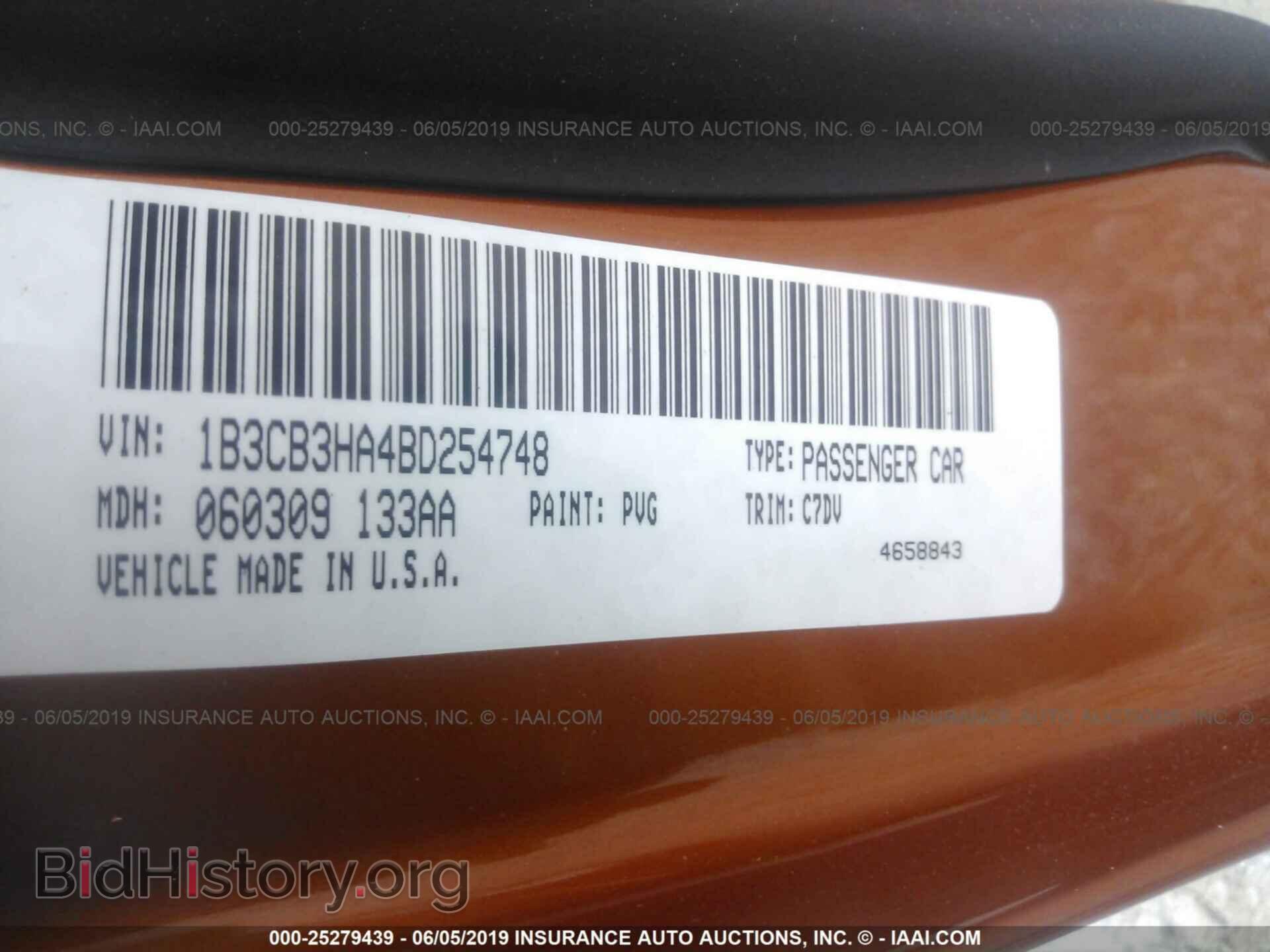 2011 DODGE CALIBER - VIN: 1B3CB3HA4BD254748 - Photo 9
