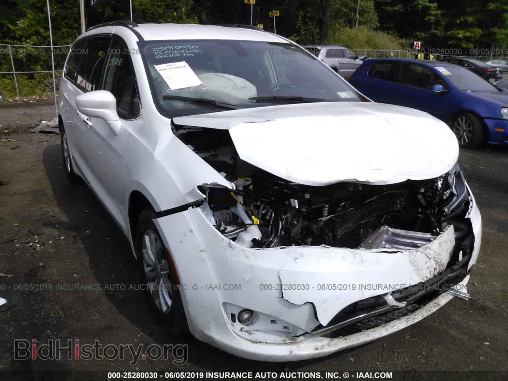 2018 CHRYSLER PACIFICA - VIN: 2C4RC1BG5JR124058 - Фото 6