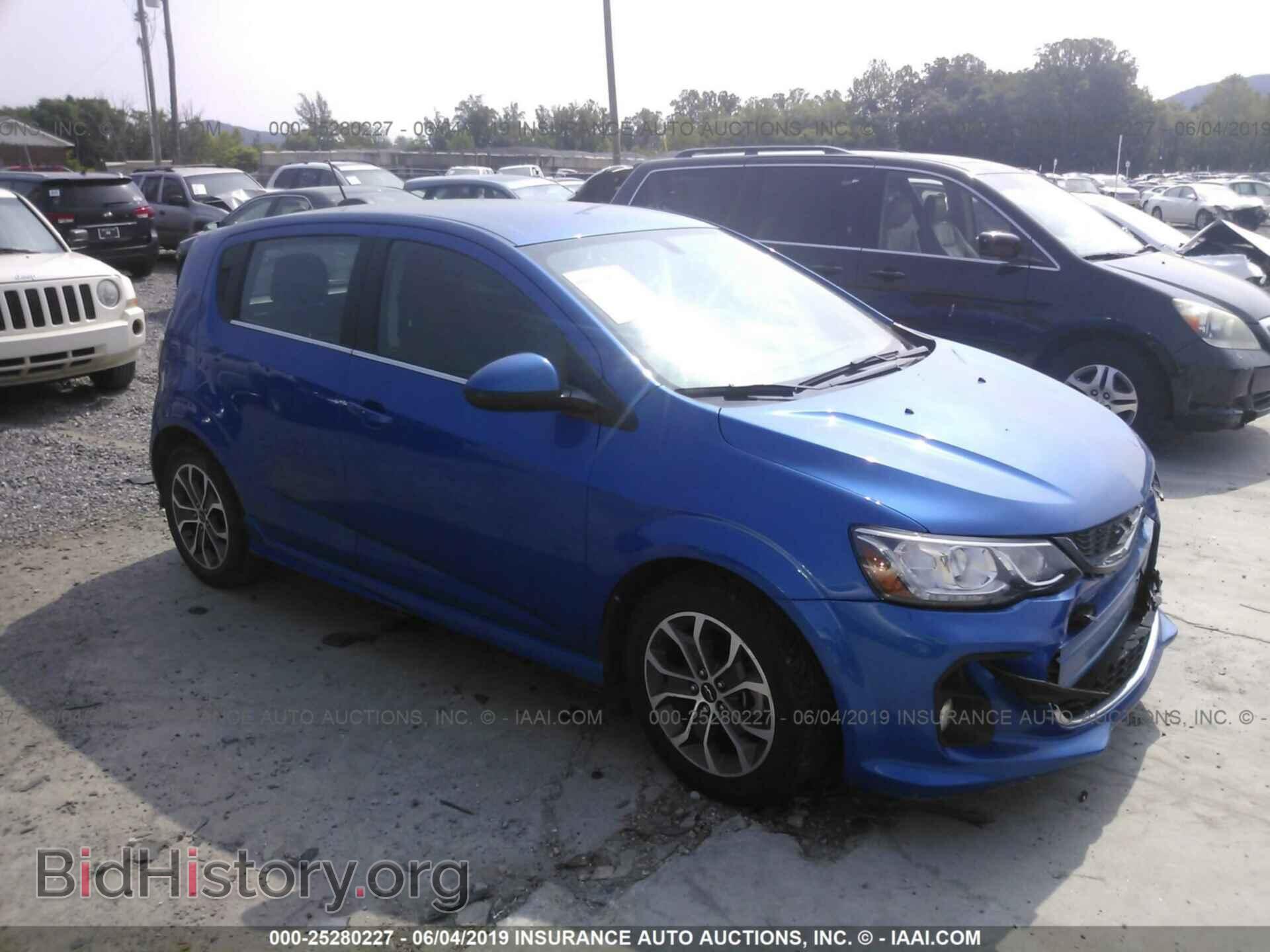 Photo 1G1JD6SH2J4101574 - CHEVROLET SONIC 2018