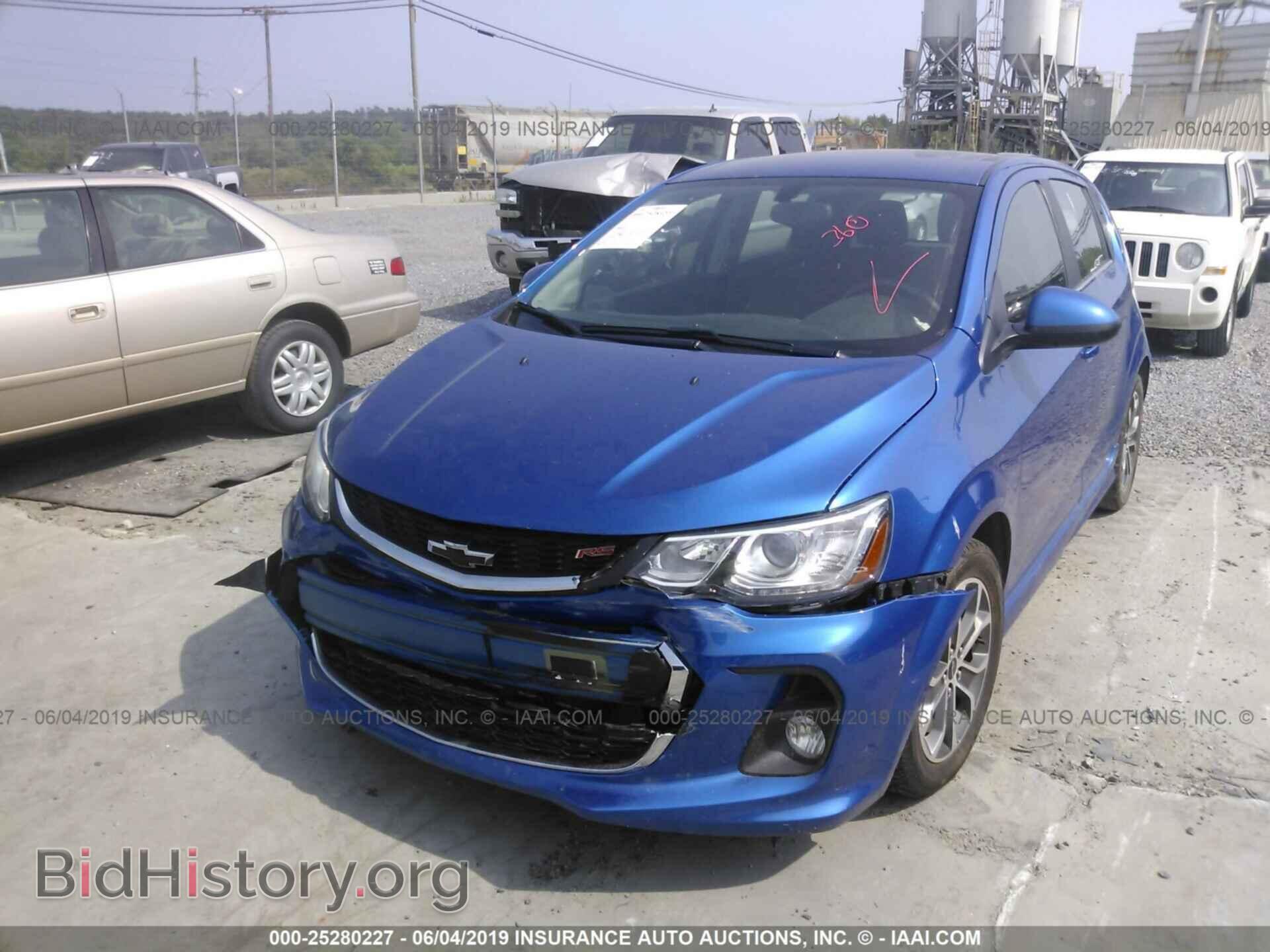 2018 CHEVROLET SONIC - VIN: 1G1JD6SH2J4101574 - Фото 6