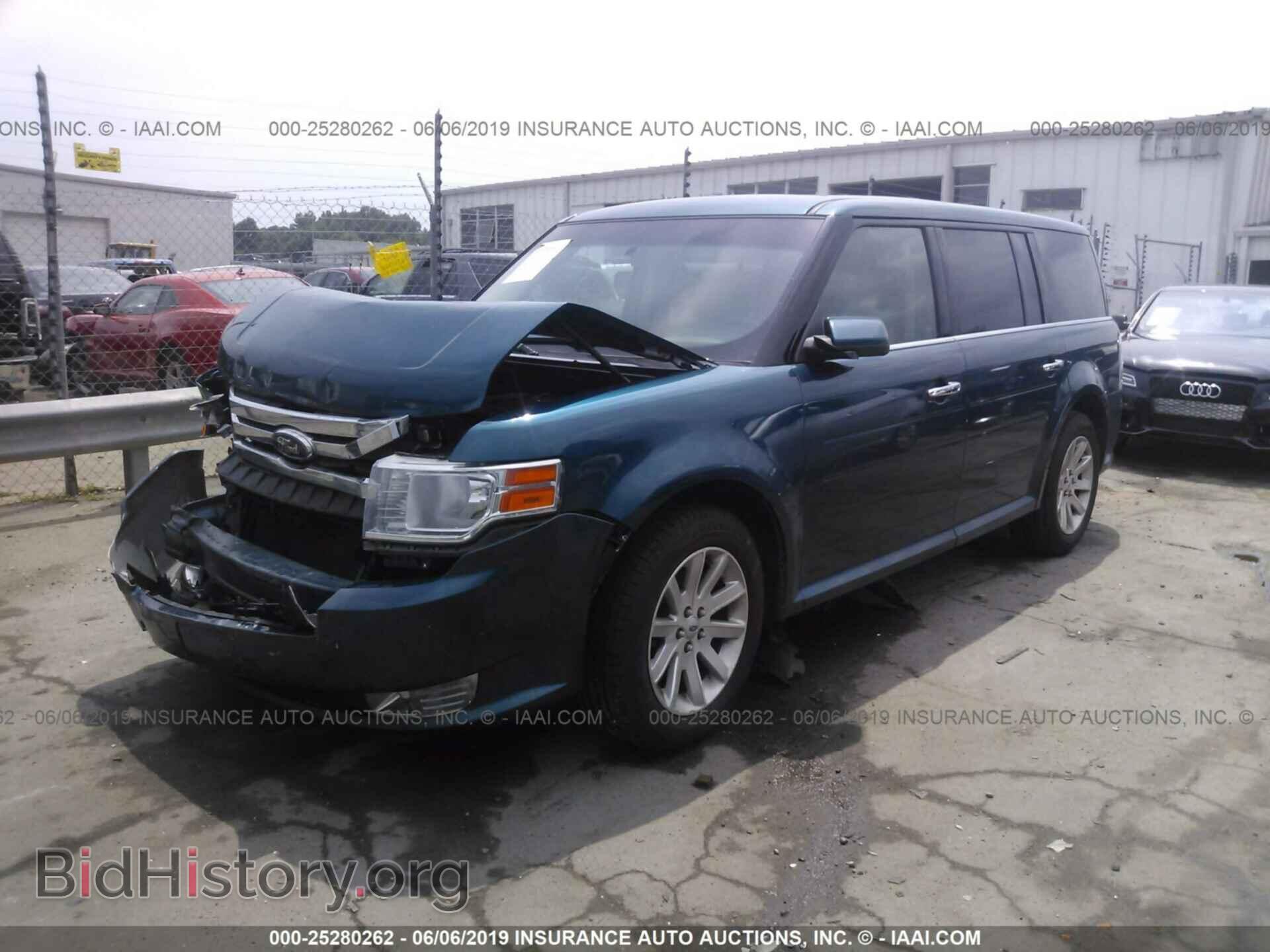 2011 FORD FLEX - VIN: 2FMGK5CC5BBD05521 - Photo 2