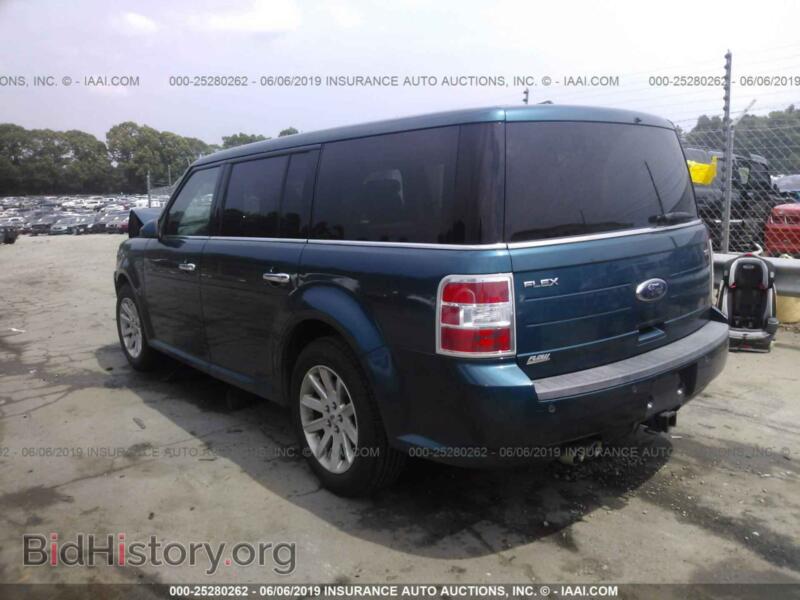 2011 Ford FLEX (VIN 2FMGK5CC5BBD05521) — фото 3 из 10