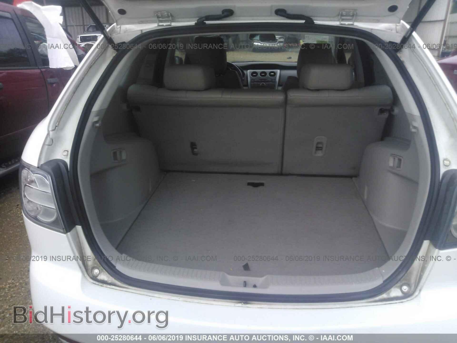 2011 MAZDA CX-7 - VIN: JM3ER2B58B0366041 - Фото 8