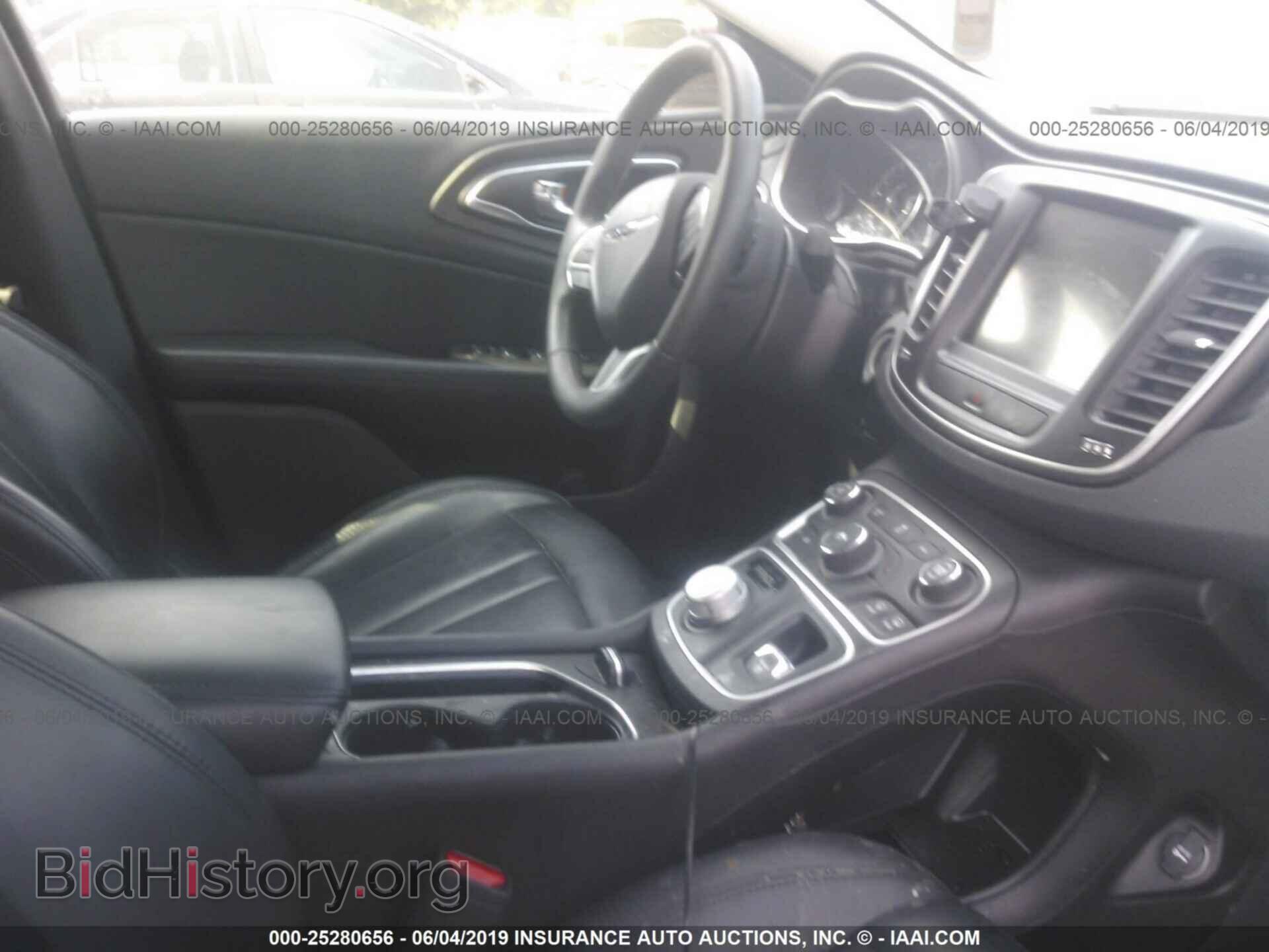 2017 CHRYSLER 200 - VIN: 1C3CCCABXHN505665 - Фото 5