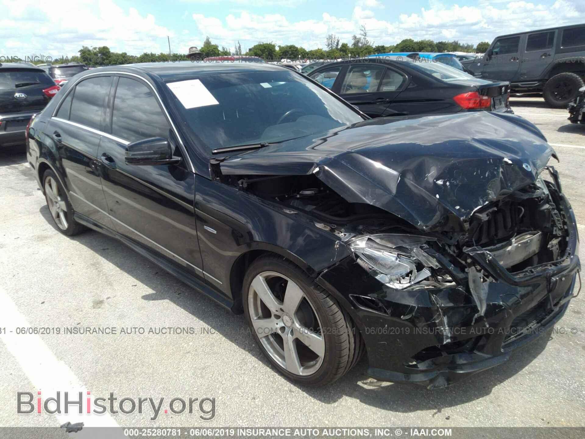 Photo WDDHF5KB2CA604036 - MERCEDES-BENZ E 2012