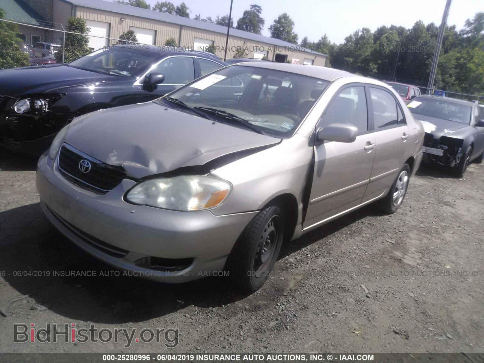 2005 TOYOTA COROLLA - VIN: 2T1BR32E05C420704 - Фото 2