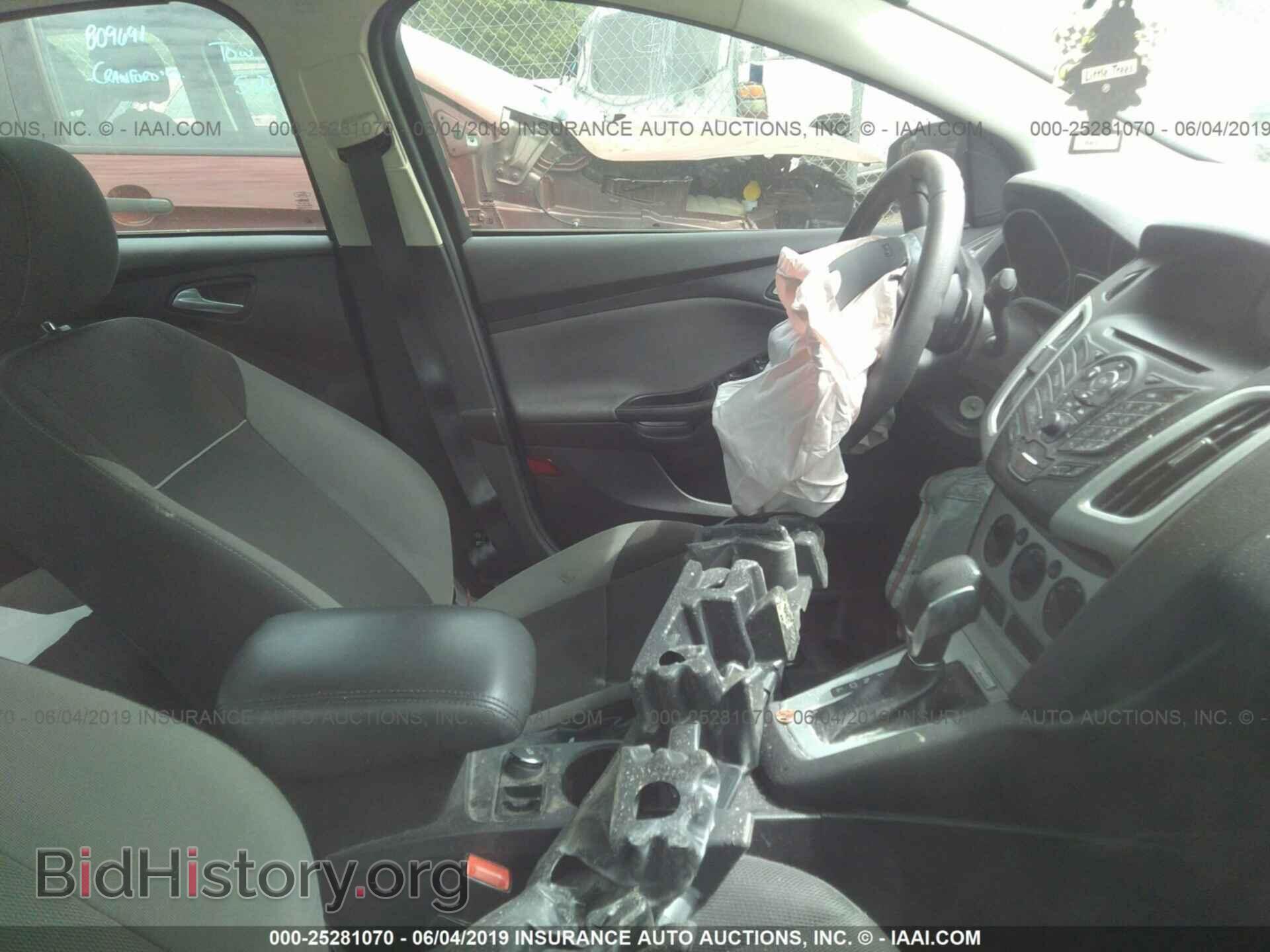 2014 FORD FOCUS - VIN: 1FADP3F22EL406851 - Photo 5