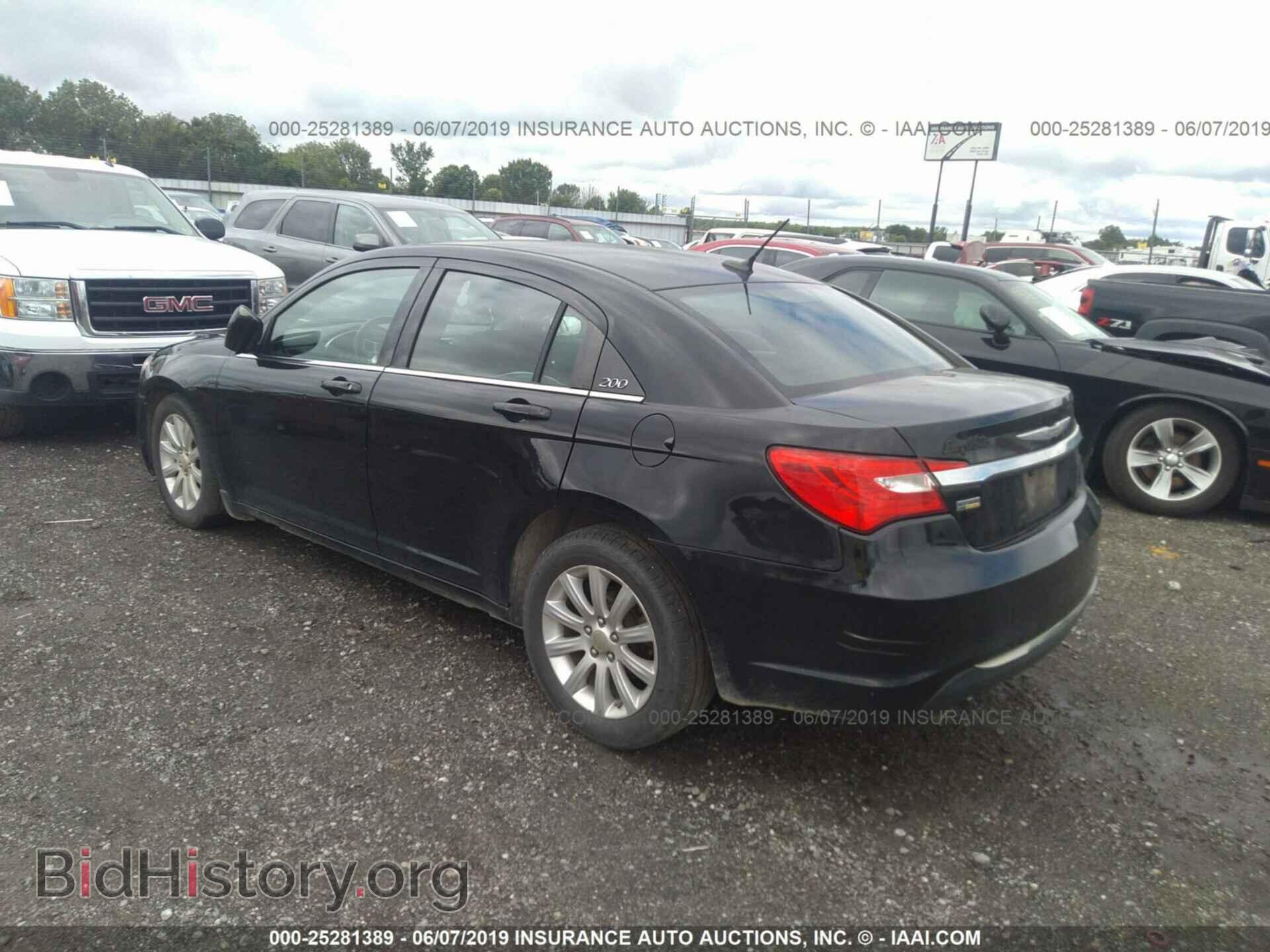 2013 CHRYSLER 200 - VIN: 1C3CCBBG3DN556262 - Photo 3
