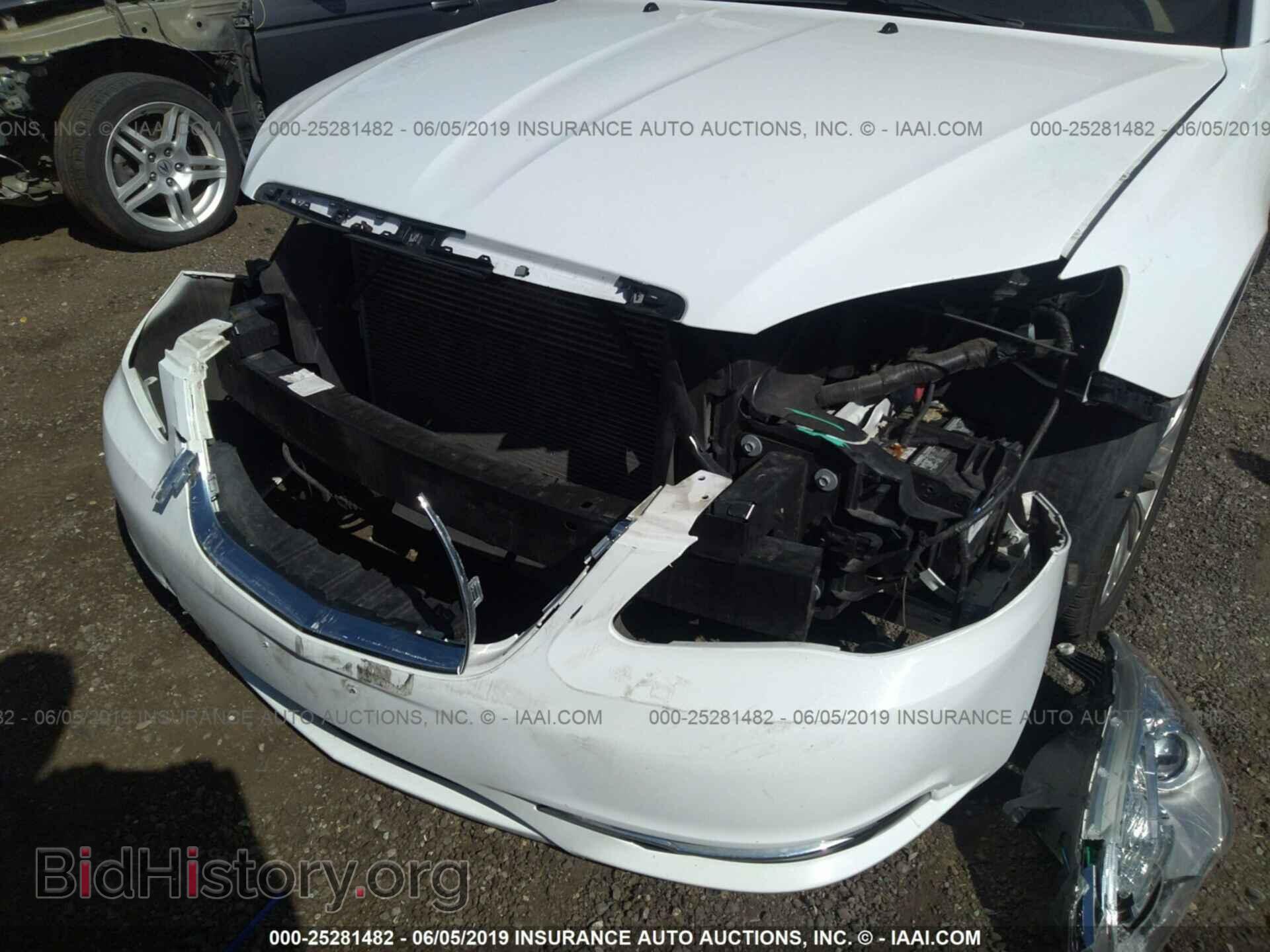 2013 CHRYSLER 200 - VIN: 1C3CCBCG2DN554503 - Фото 6