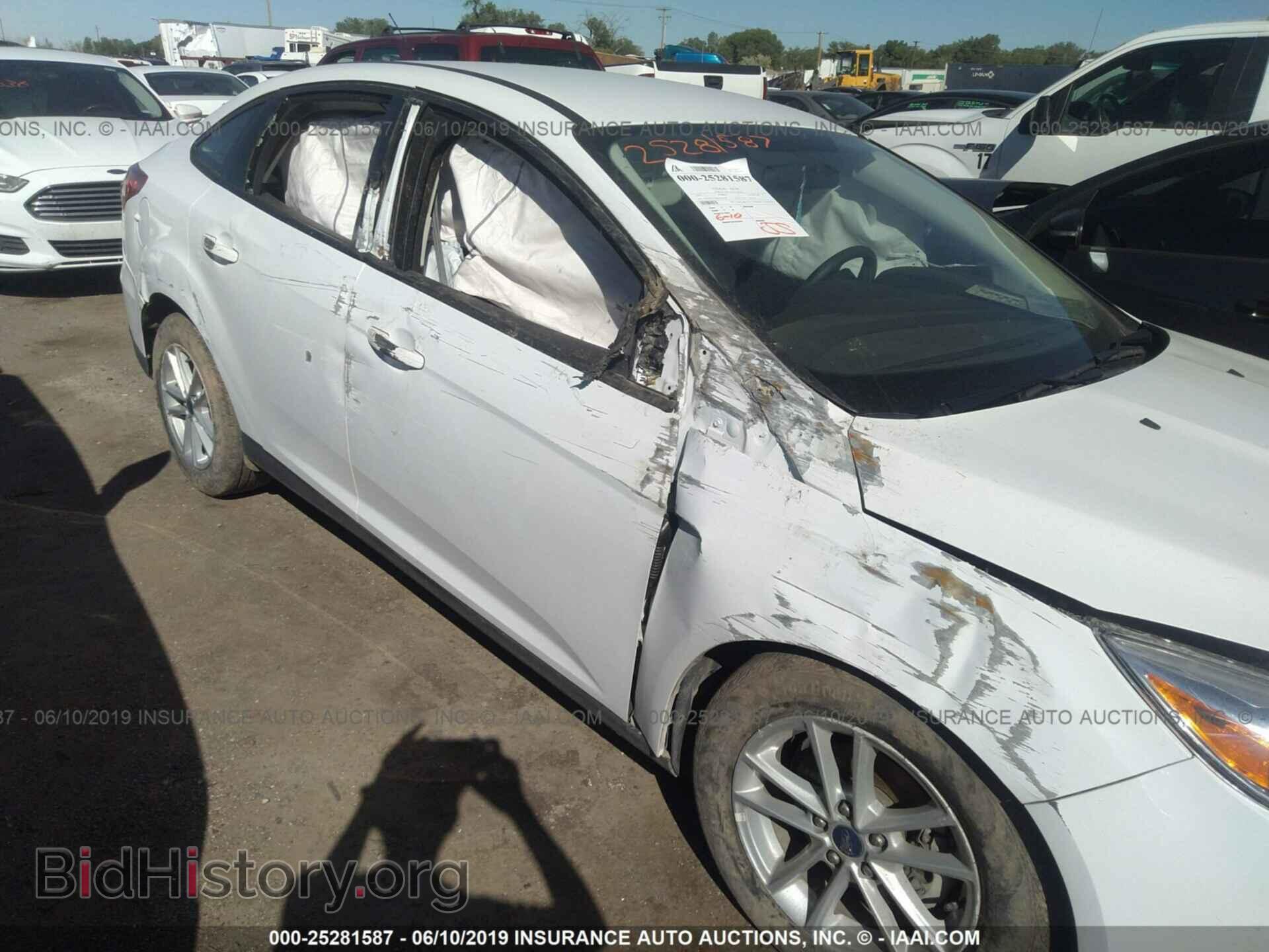 2017 FORD FOCUS - VIN: 1FADP3F24HL290959 - Photo 6