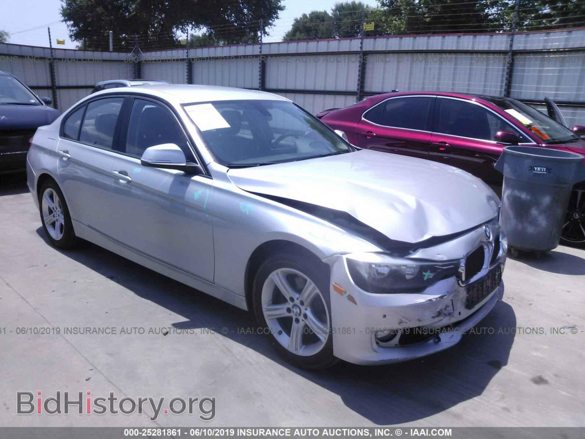 Photo WBA3C3C58EF987445 - BMW 320 2014