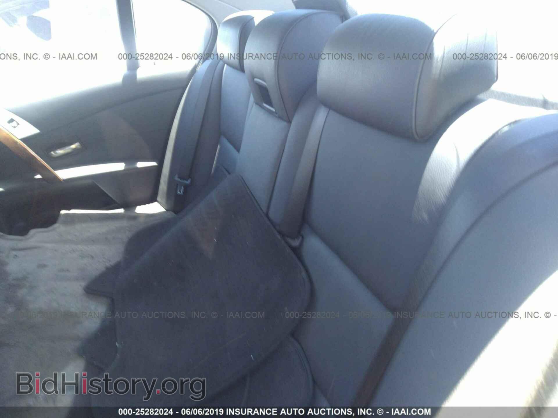 2007 BMW 530 - VIN: WBANE73547CM55916 - Фото 8