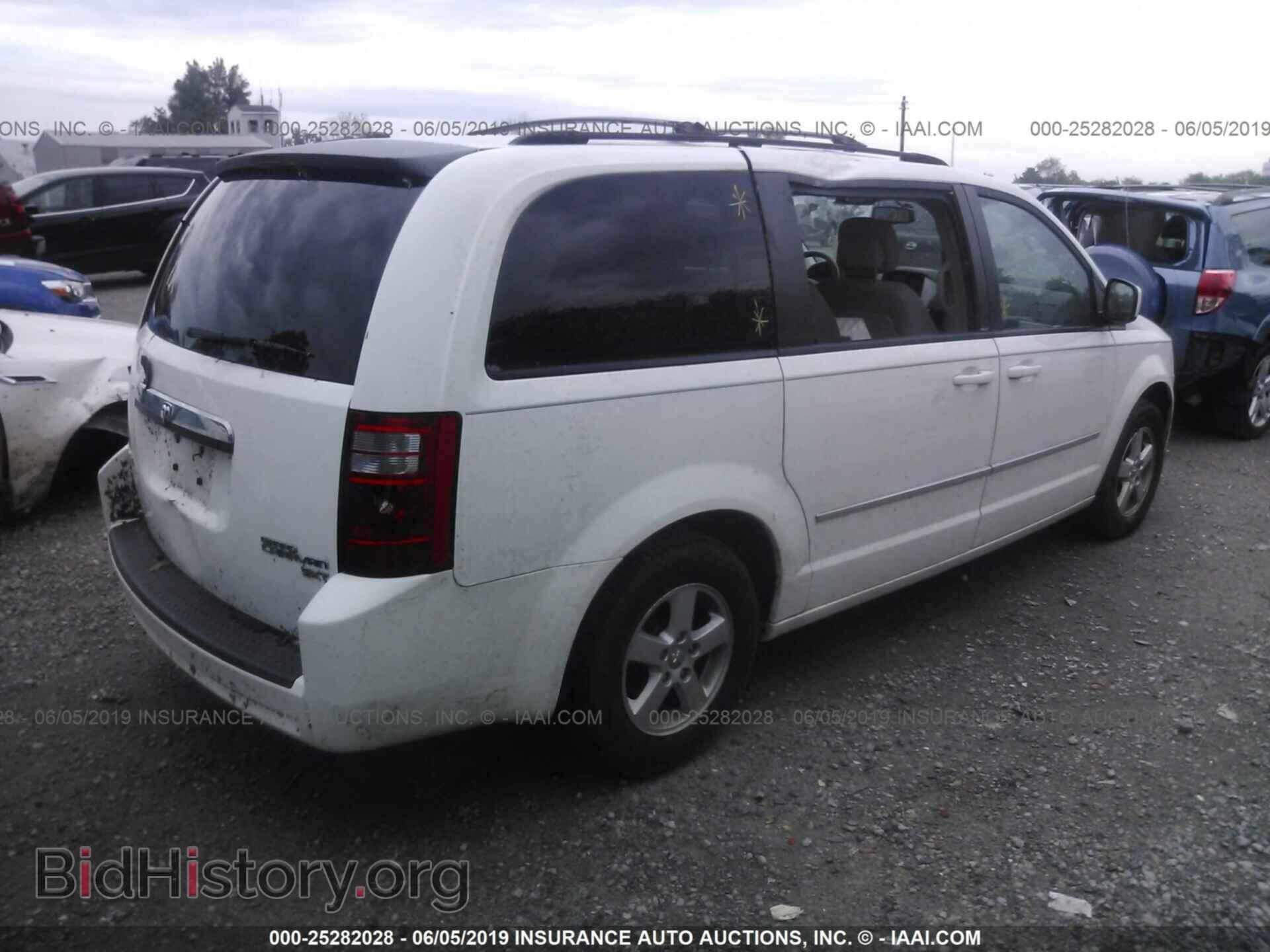 2010 DODGE GRAND CARAVAN - VIN: 2D4RN5D11AR273029 - Фото 4