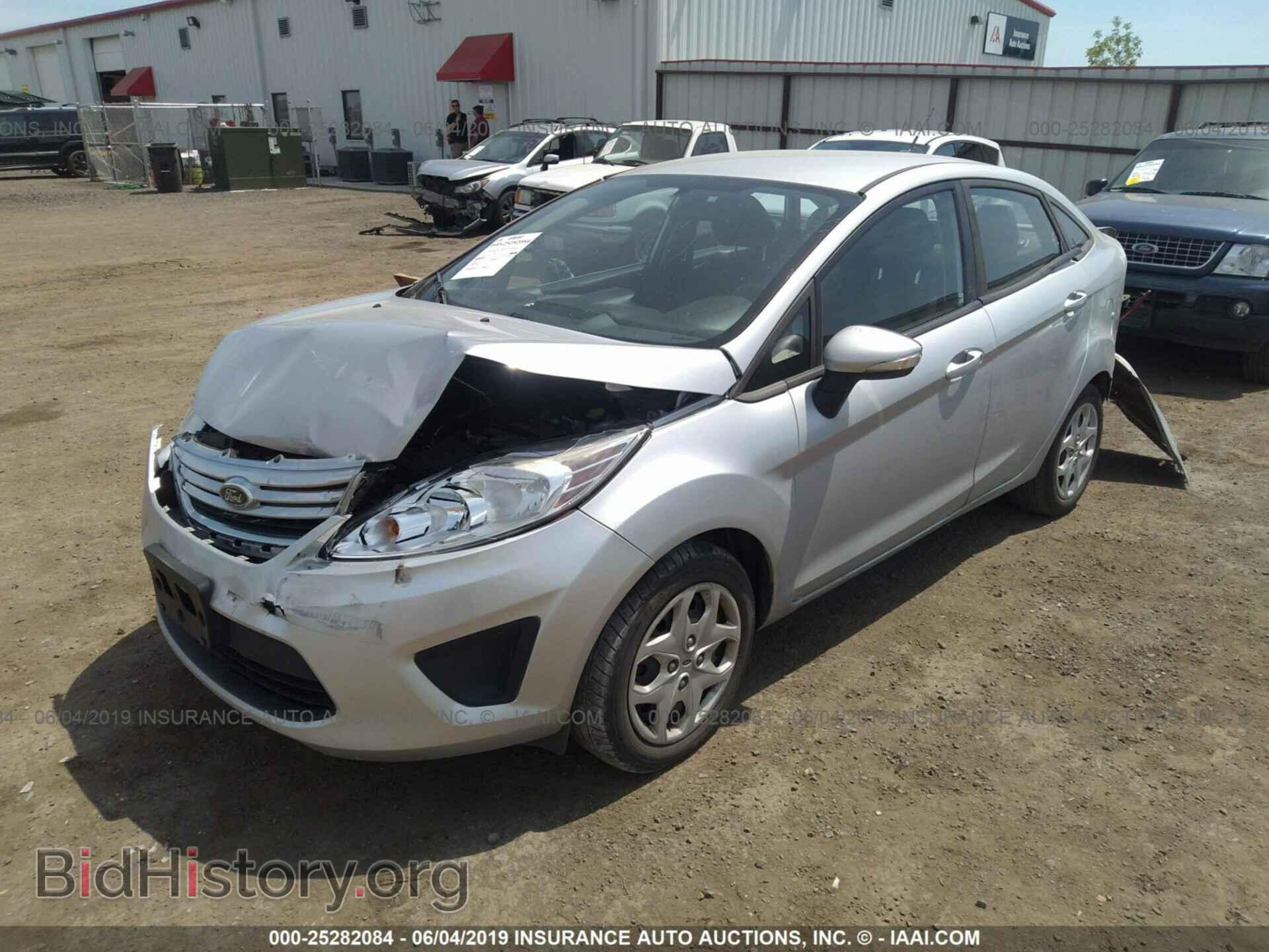 2013 FORD FIESTA - VIN: 3FADP4BJ5DM201007 - Фото 2
