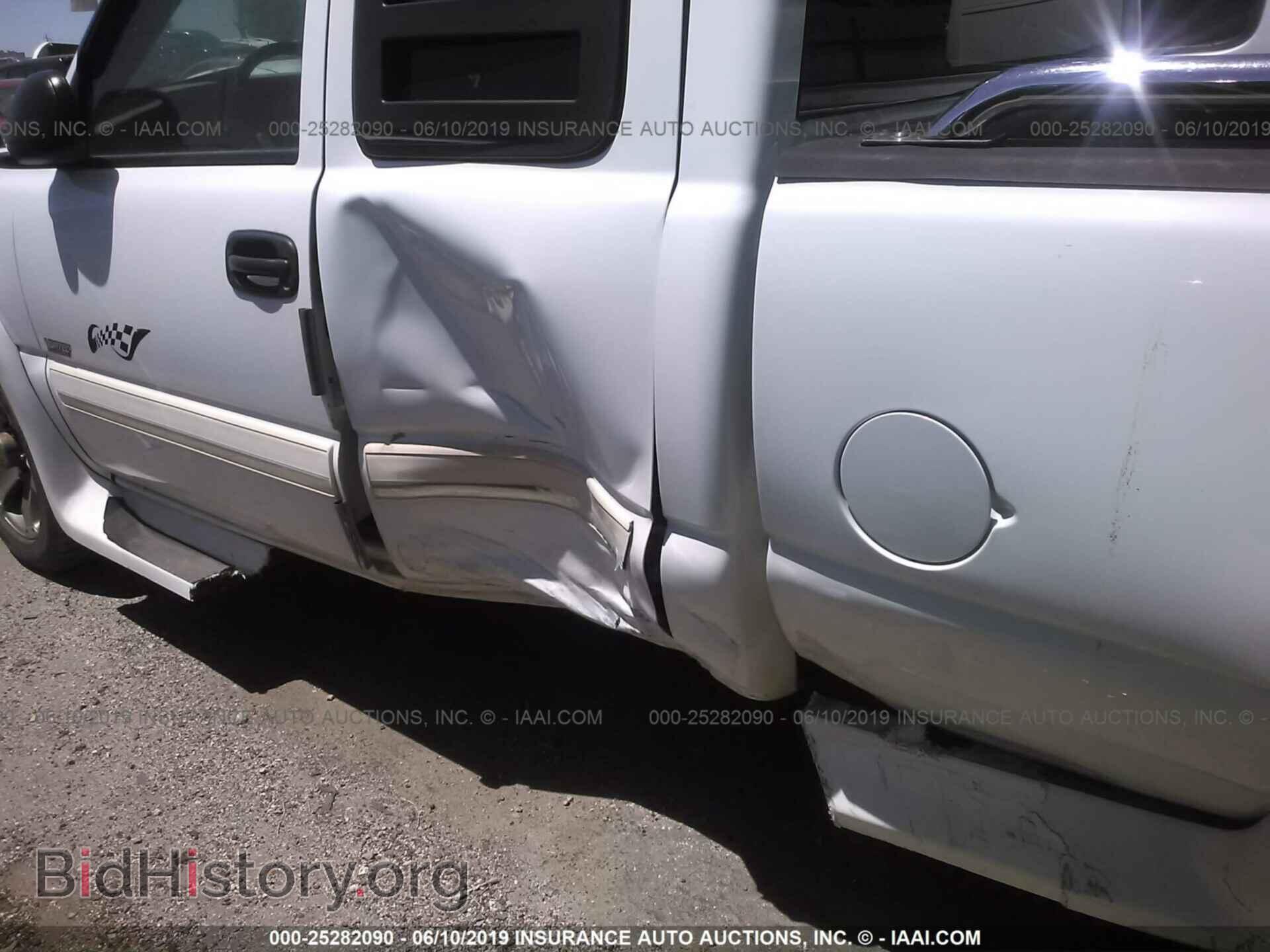 2005 CHEVROLET SILVERADO - VIN: 2GCEC19NX51258362 - Фото 6