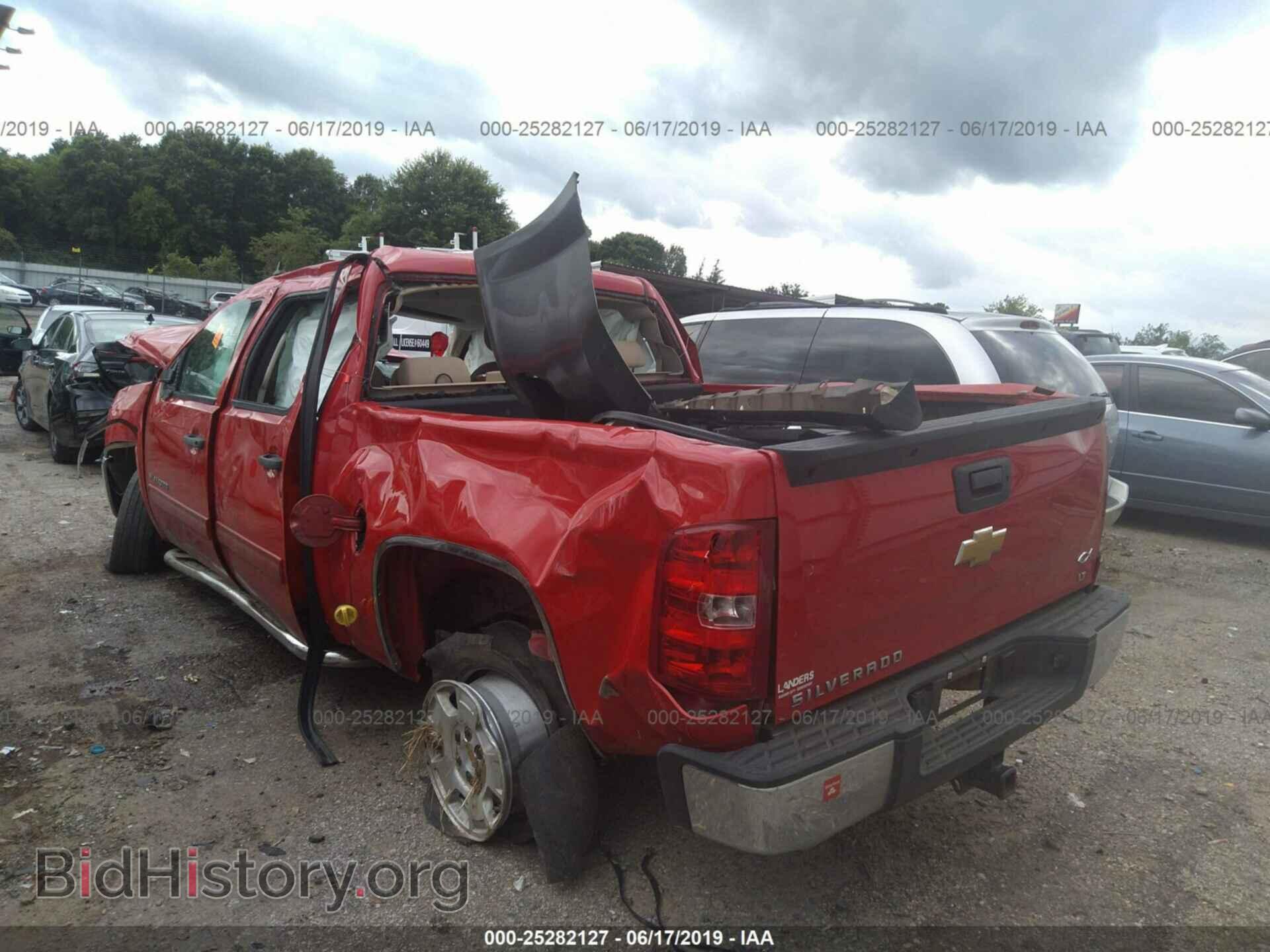2013 CHEVROLET SILVERADO - VIN: 3GCPCSE09DG294395 - Фото 3