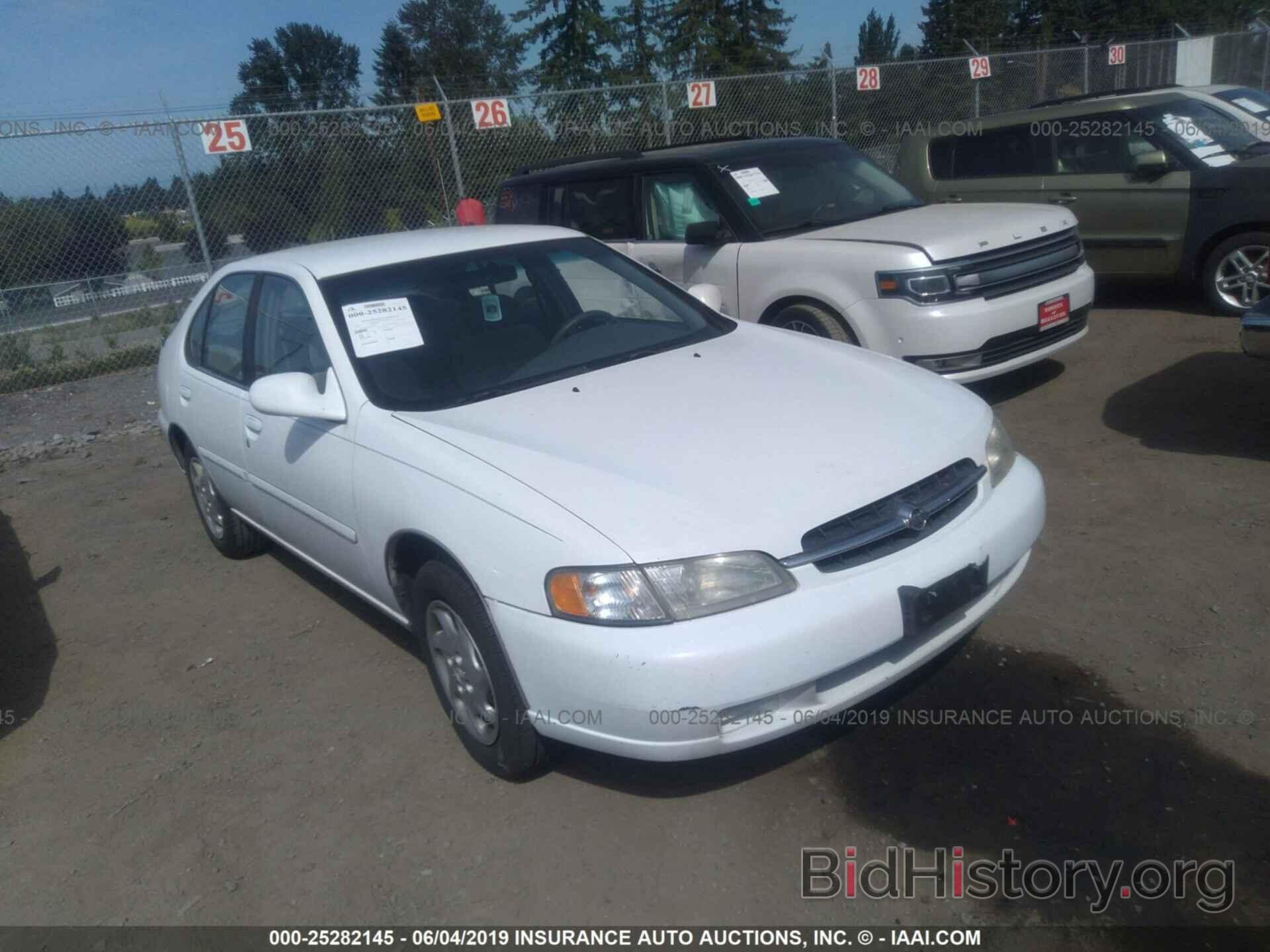 Photo 1N4DL01D8WC259620 - NISSAN ALTIMA 1998