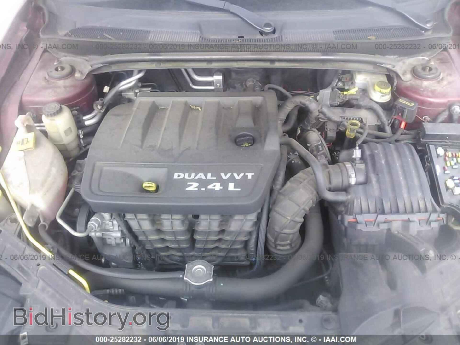 2012 CHRYSLER 200 - VIN: 1C3CCBABXCN135157 - Фото 10