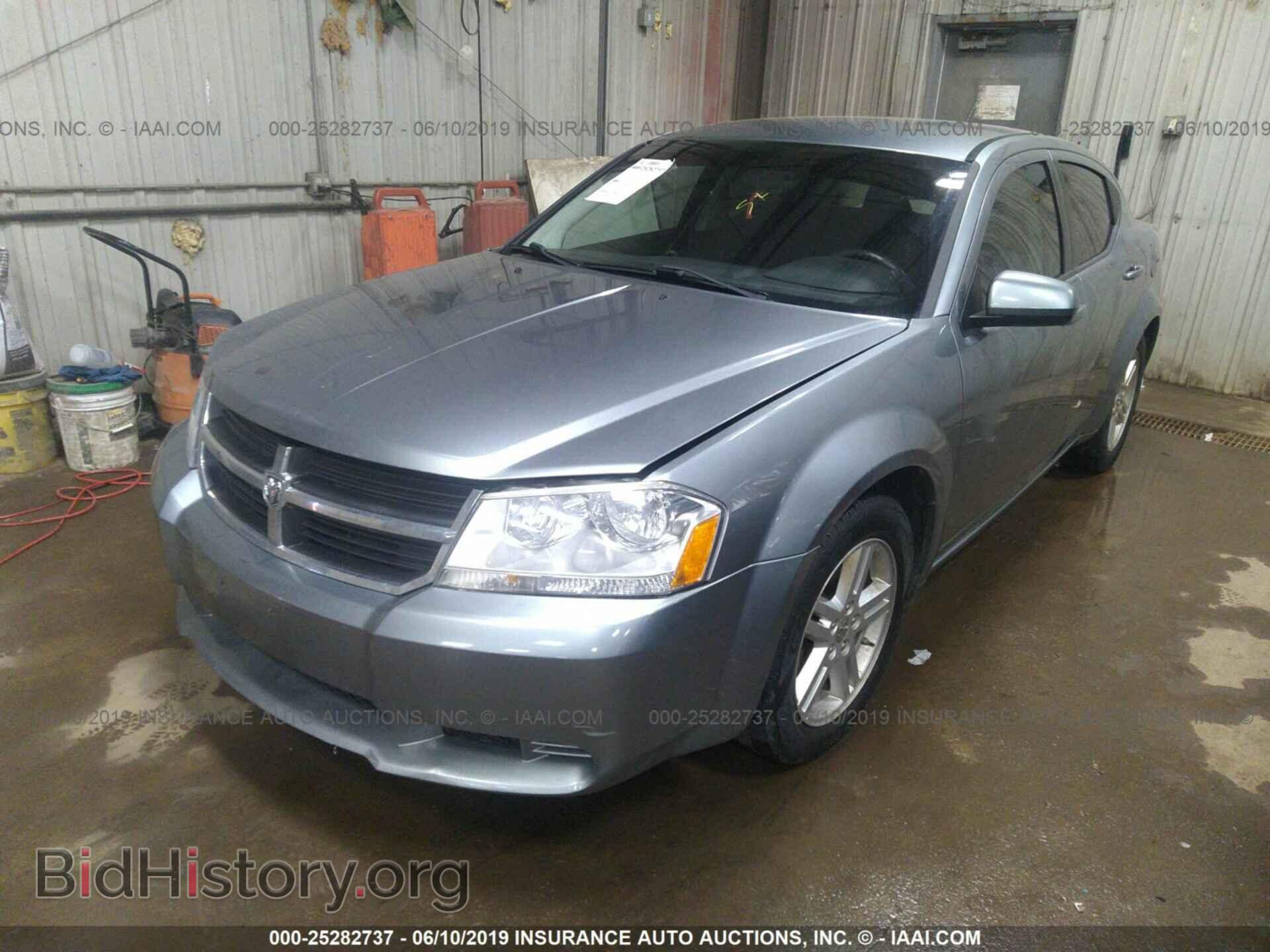 2010 DODGE AVENGER - VIN: 1B3CC1FB9AN226918 - Photo 2