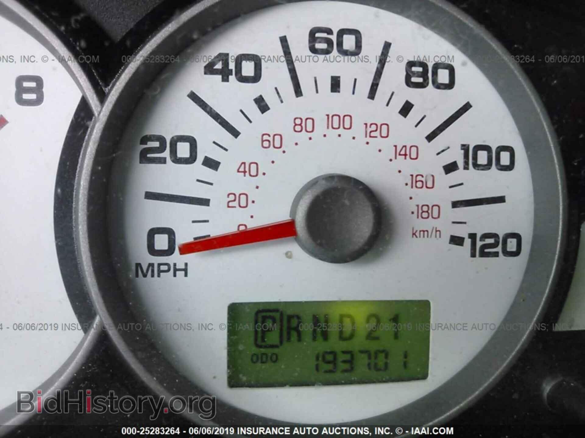 2005 FORD ESCAPE - VIN: 1FMYU93155KD27730 - Photo 7