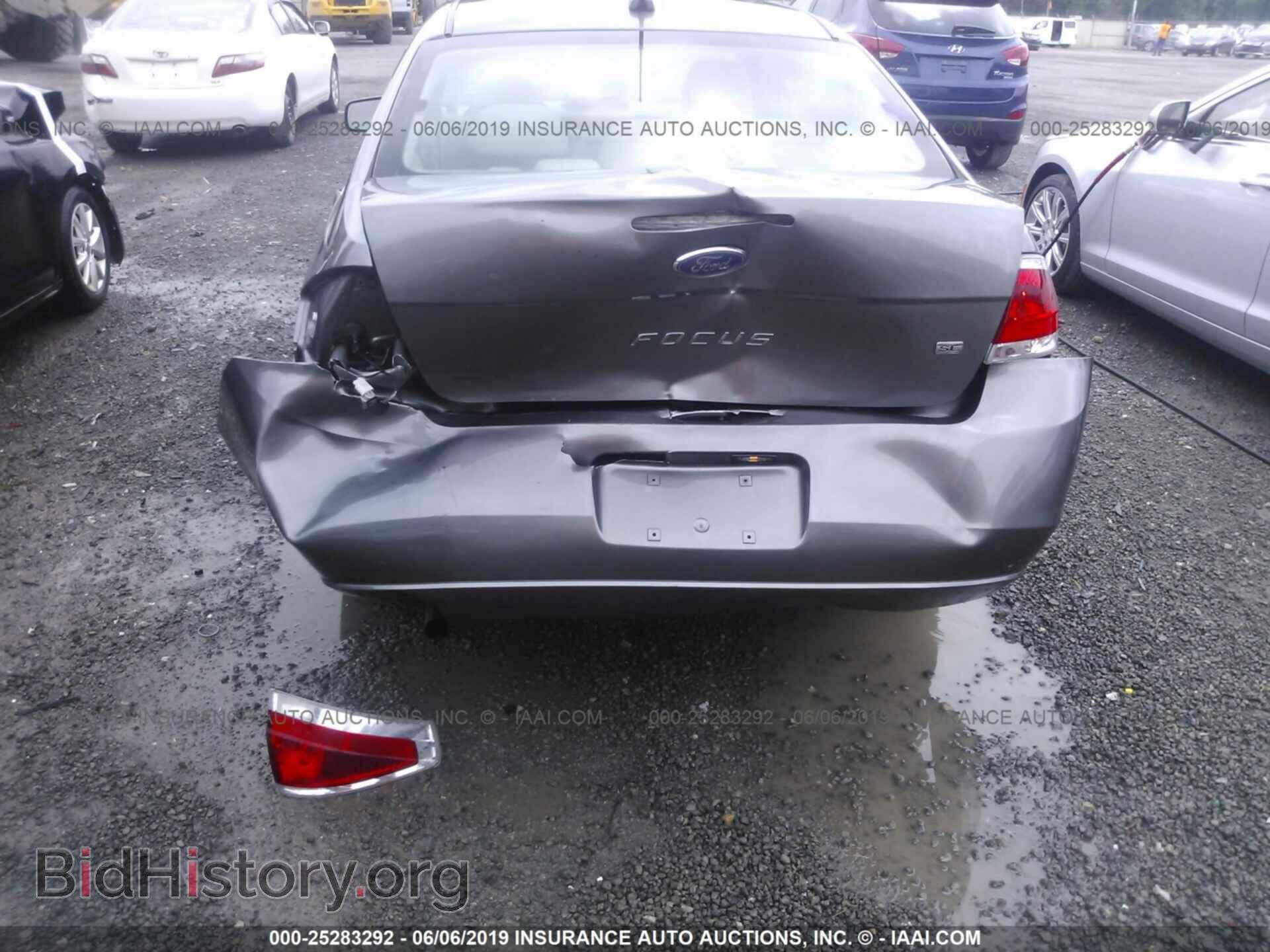 2011 FORD FOCUS - VIN: 1FAHP3FN7BW186130 - Photo 6