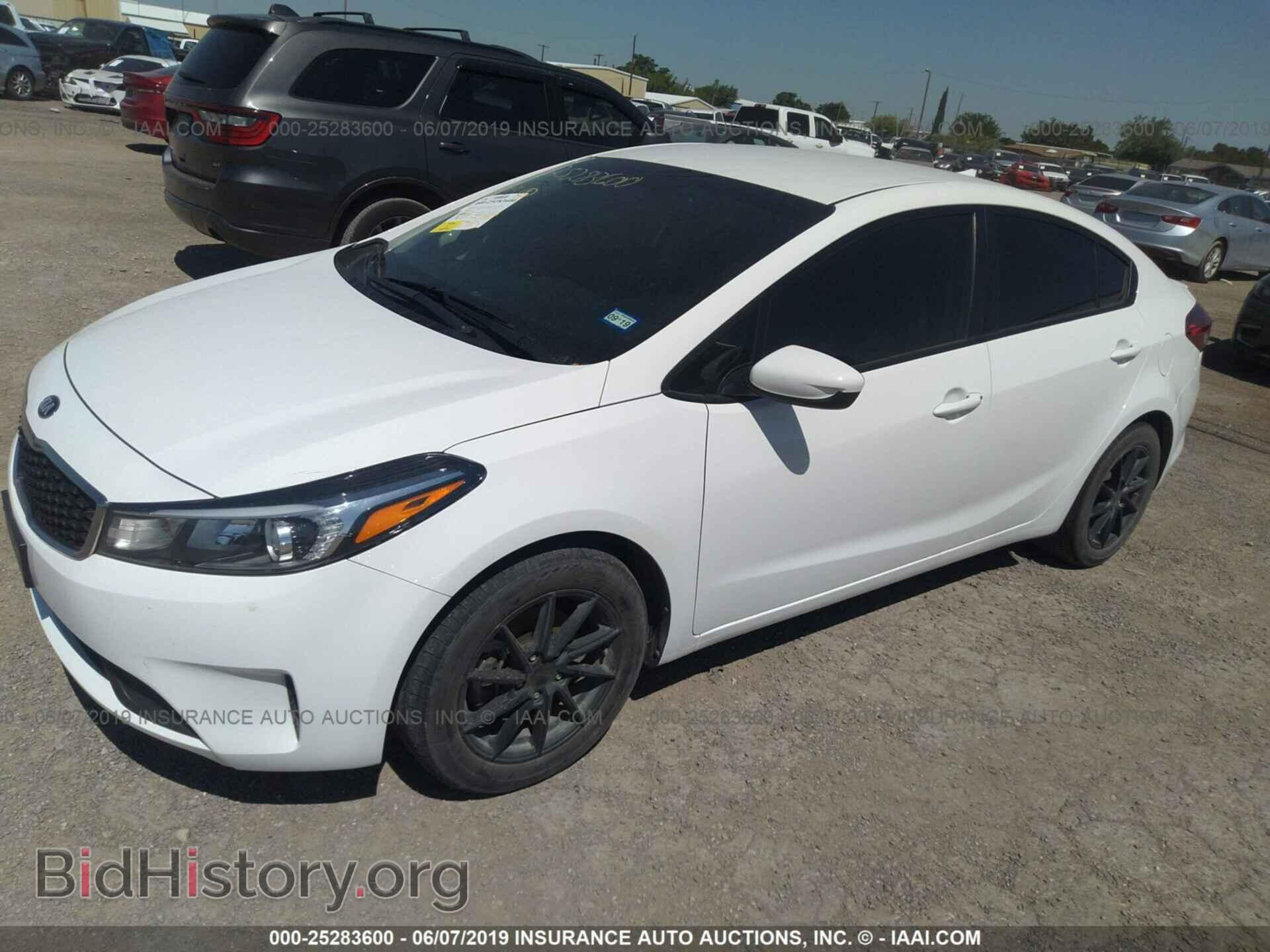 2017 KIA FORTE - VIN: 3KPFL4A74HE010831 - Фото 2