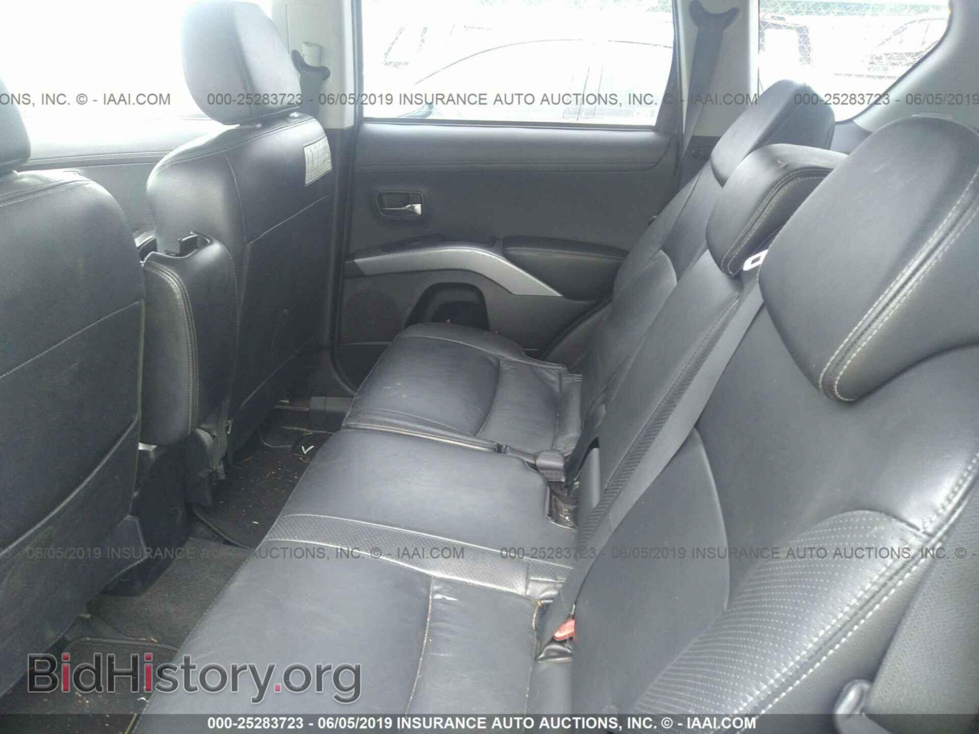 2010 MITSUBISHI OUTLANDER - VIN: JA4JS4AX0AZ016840 - Photo 8