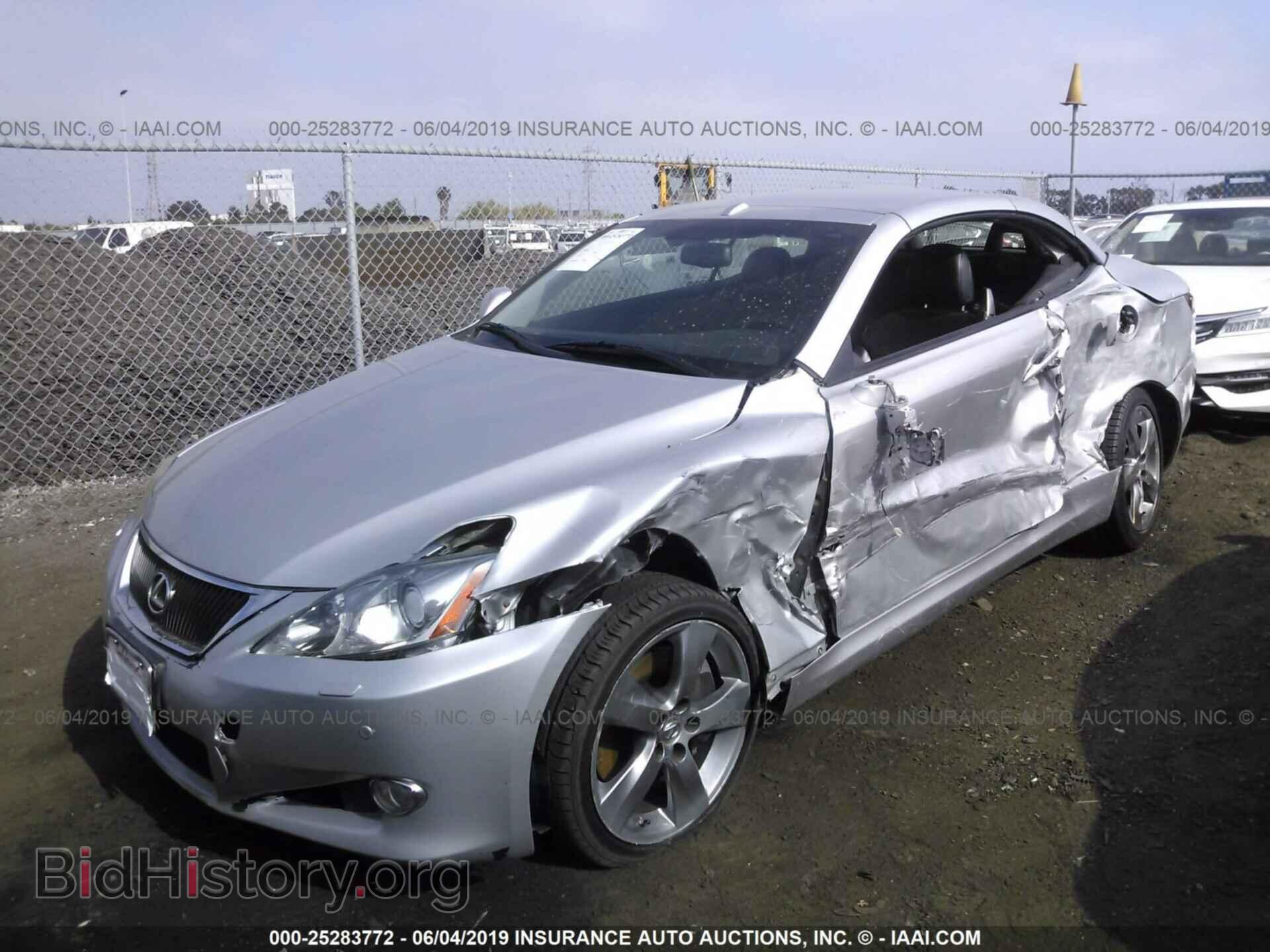 2010 LEXUS IS - VIN: JTHFE2C28A2500884 - Photo 2