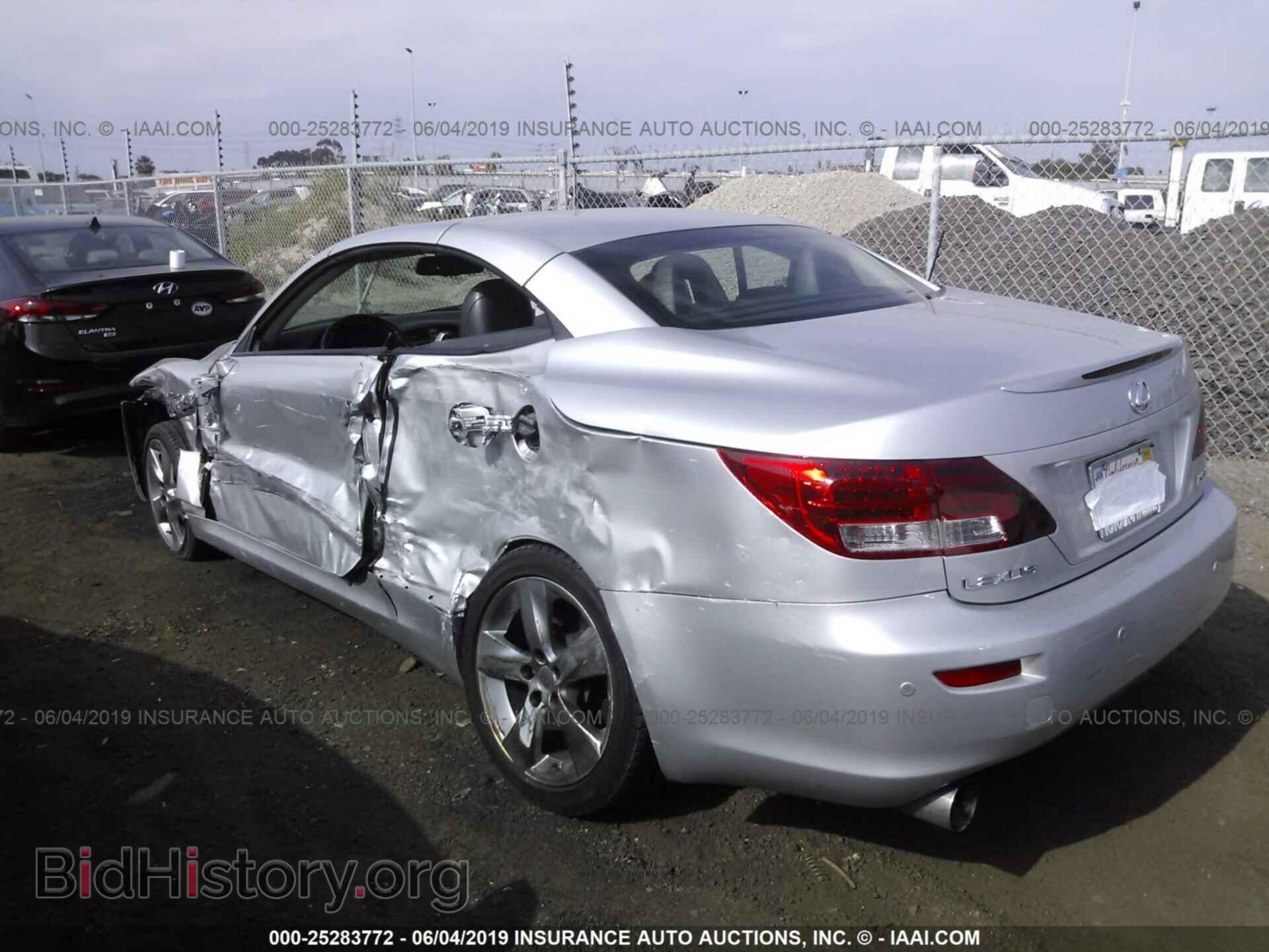 2010 LEXUS IS - VIN: JTHFE2C28A2500884 - Photo 3