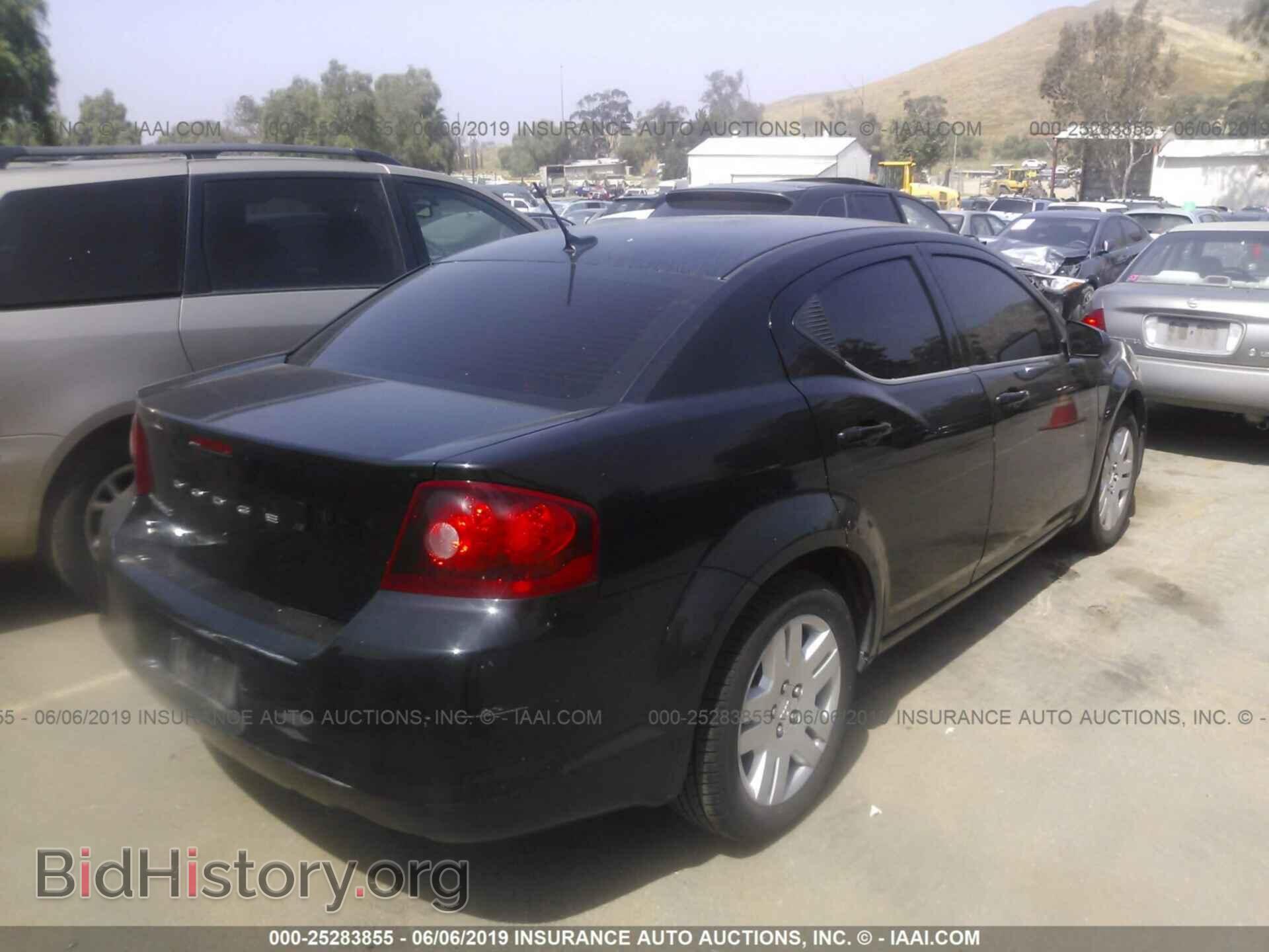 2011 DODGE AVENGER - VIN: 1B3BD4FBXBN608676 - Фото 4