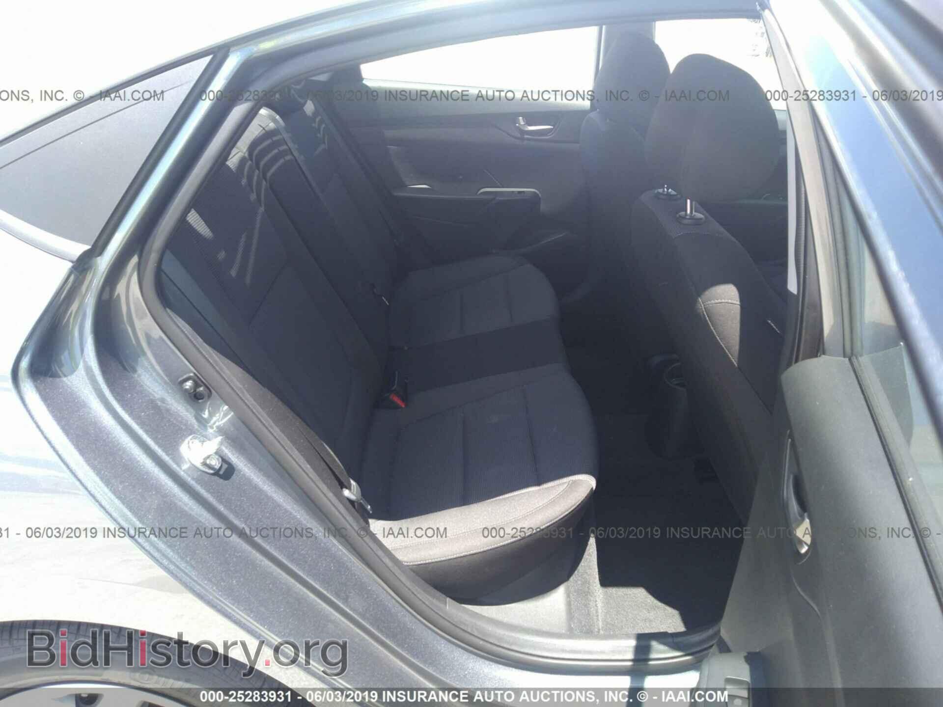2019 HYUNDAI ACCENT - VIN: 3KPC24A38KE050582 - Фото 8
