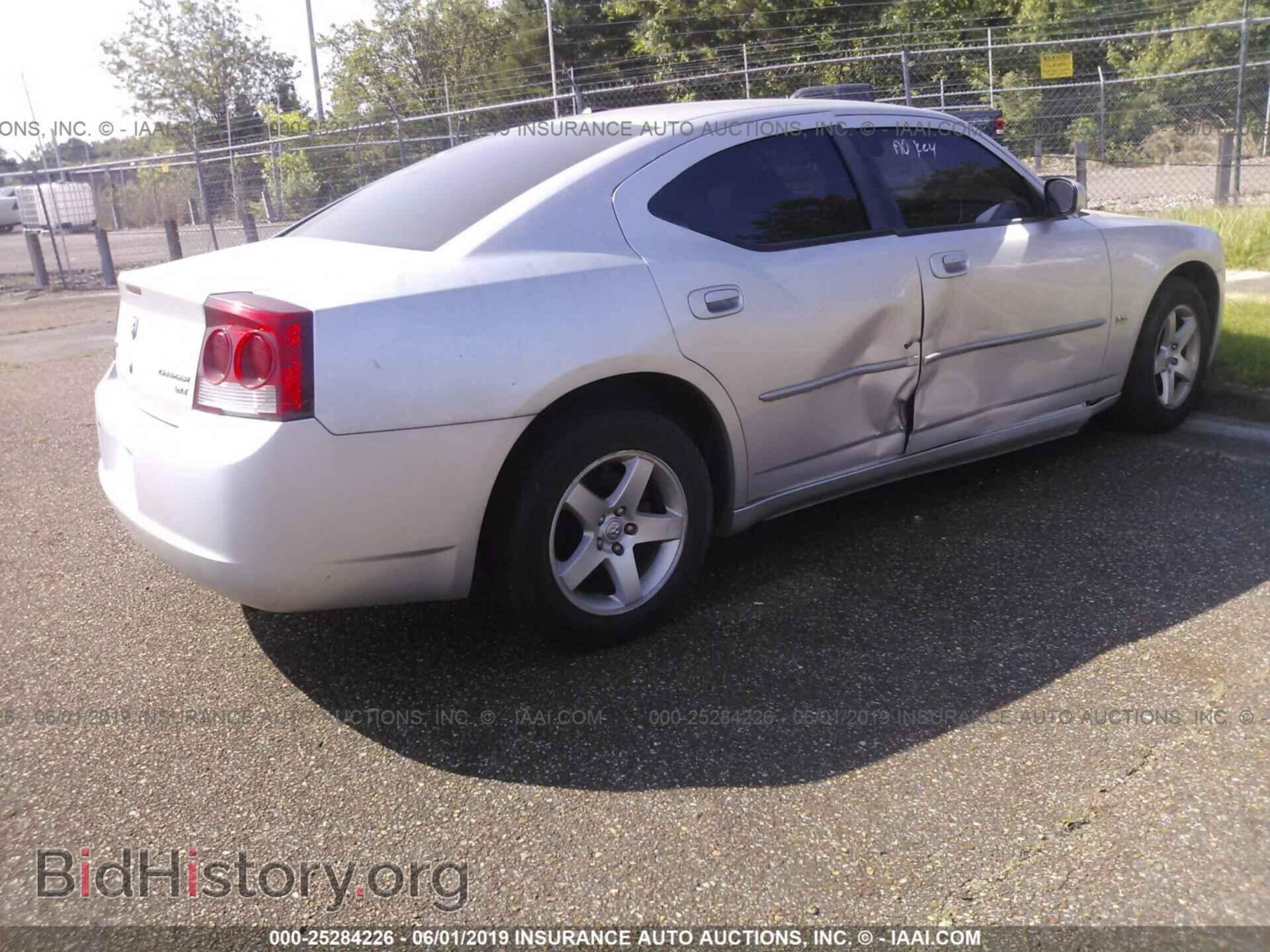 2010 DODGE CHARGER - VIN: 2B3CA3CVXAH242909 - Фото 4