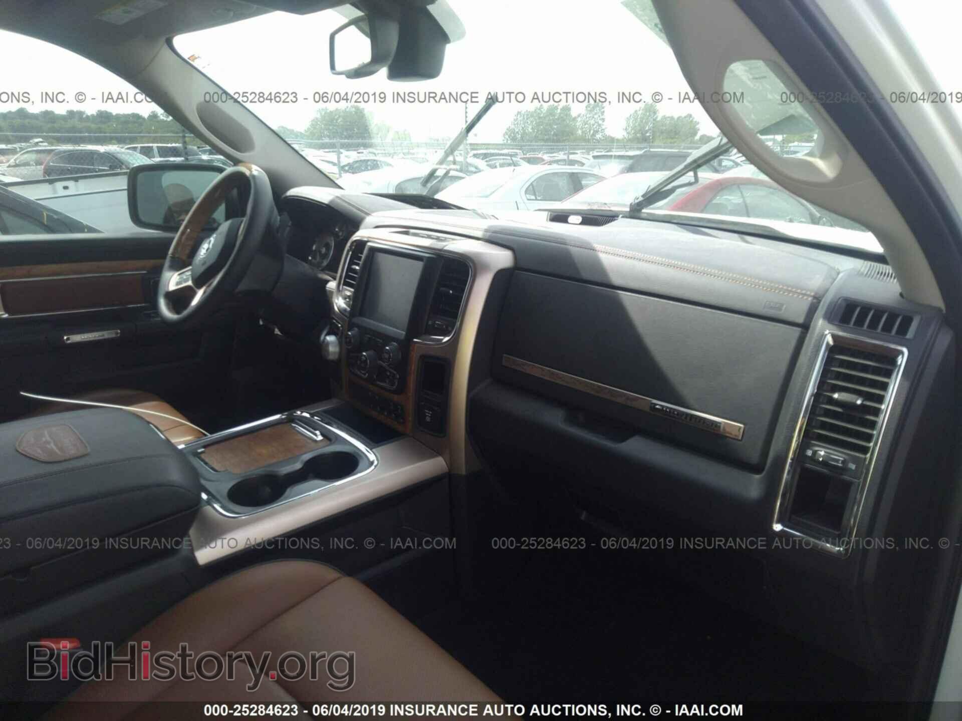 2017 RAM 1500 - VIN: 1C6RR7PT2HS546750 - Фото 5