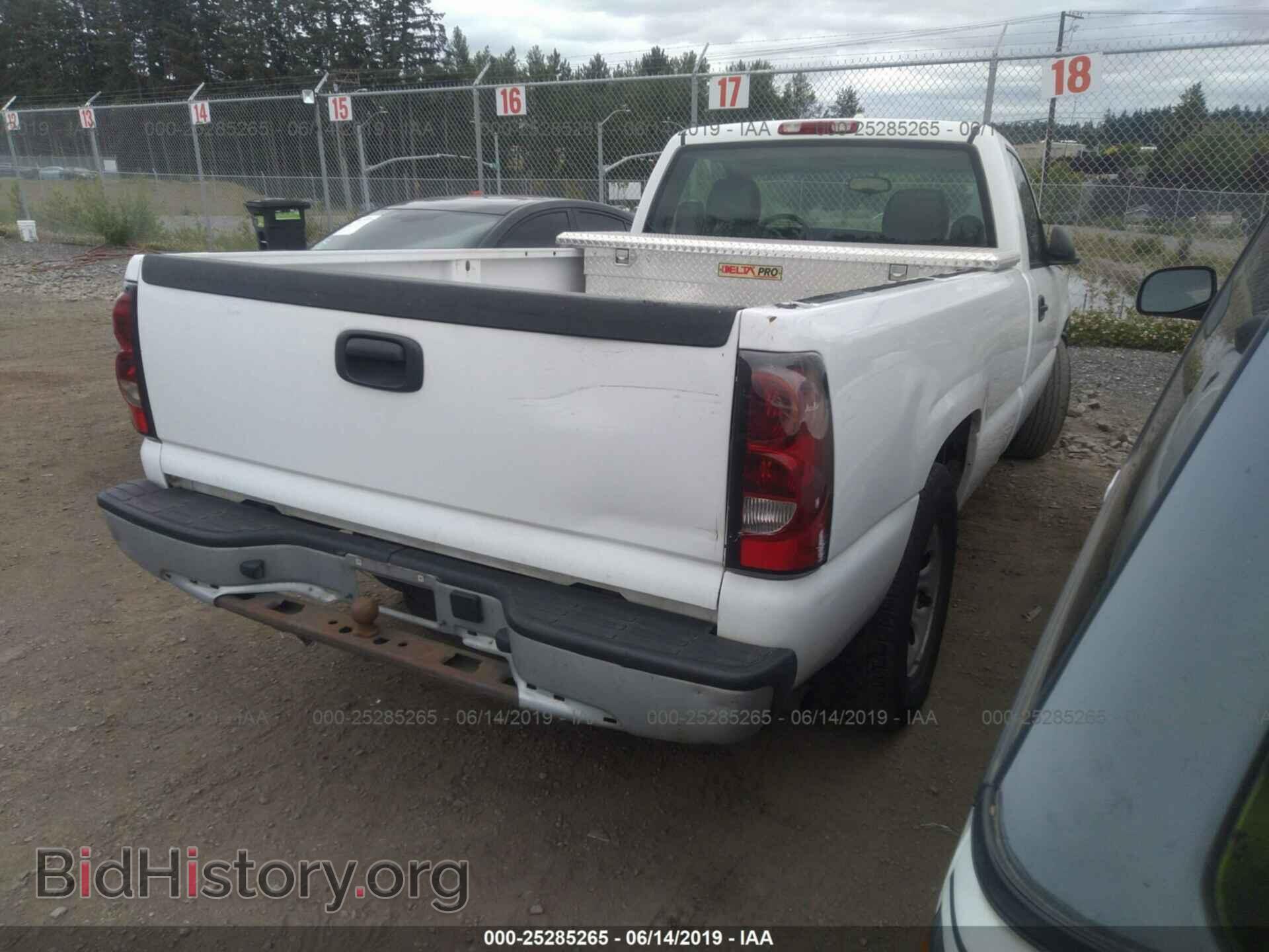 2007 CHEVROLET SILVERADO - VIN: 1GCEC14X77Z170629 - Фото 4
