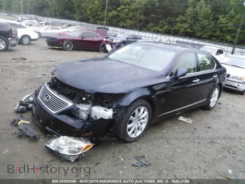 2008 Lexus LS (VIN JTHBL46F785068697) — фото 2 из 10